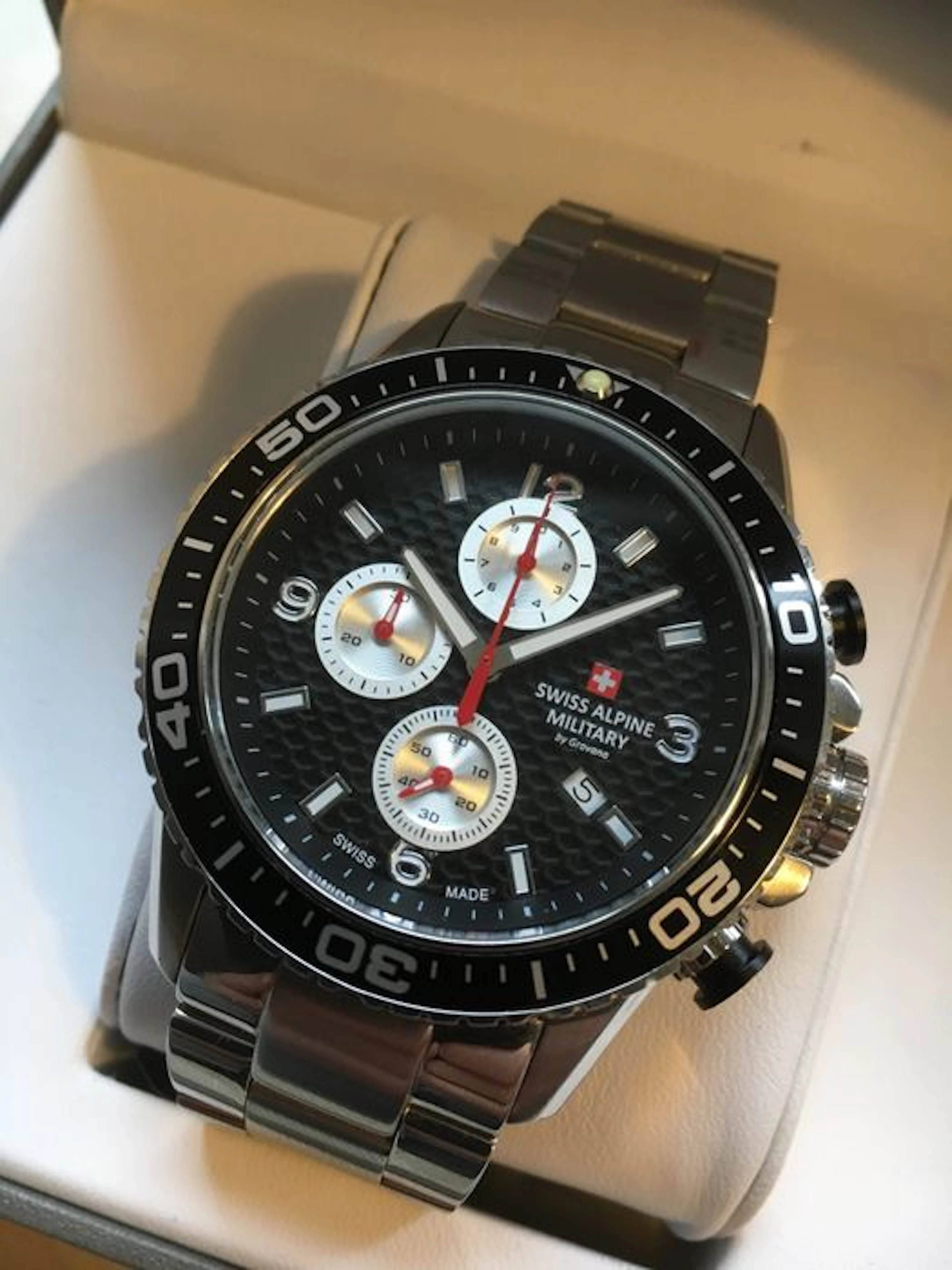 Swiss Alpine Military by Grovana "Chronograph – men's wristwatch – 2017