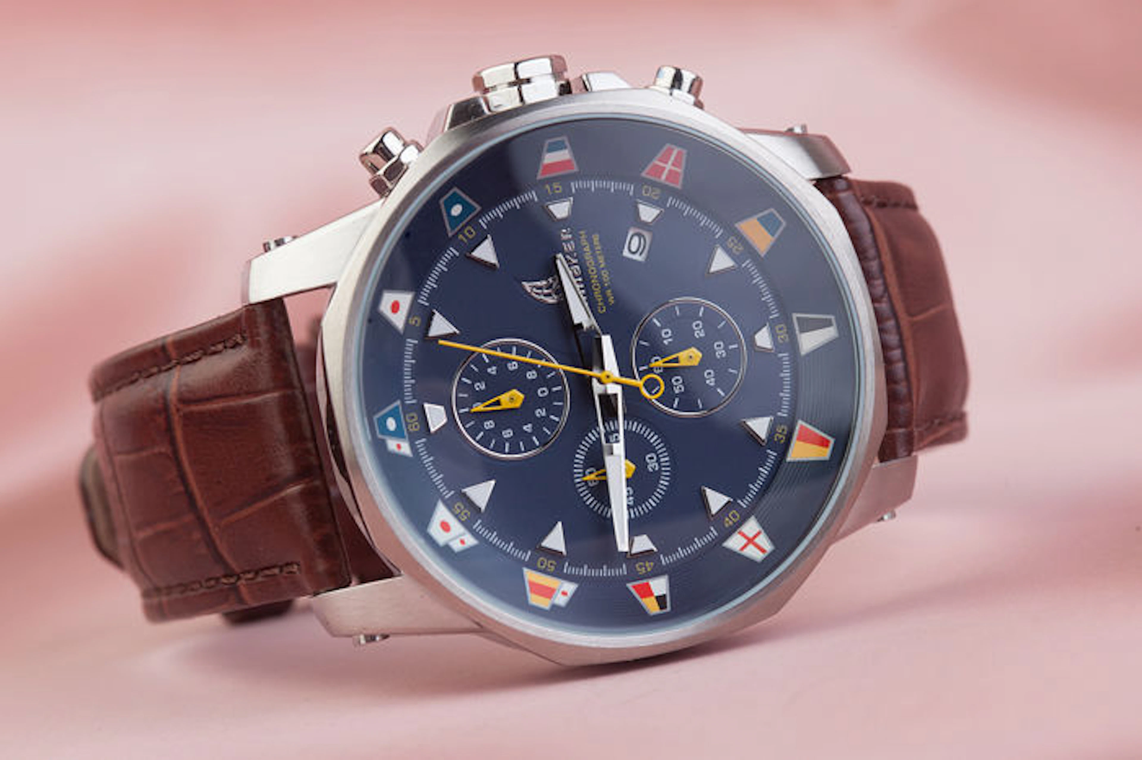 Spinnaker Flaggy men's watch in mint condition 0204