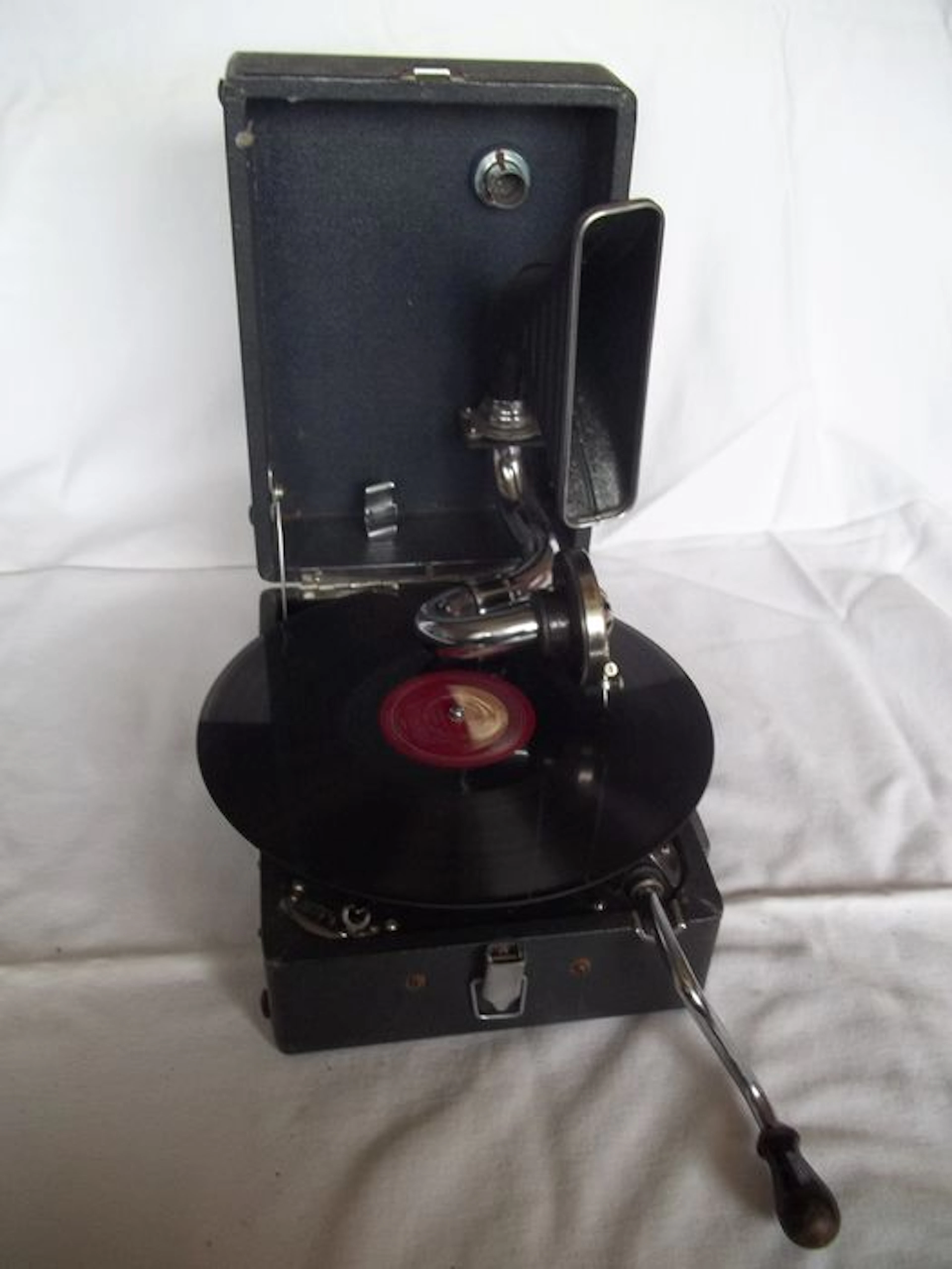 Well working portable Russian suitcase gramophone with little horn