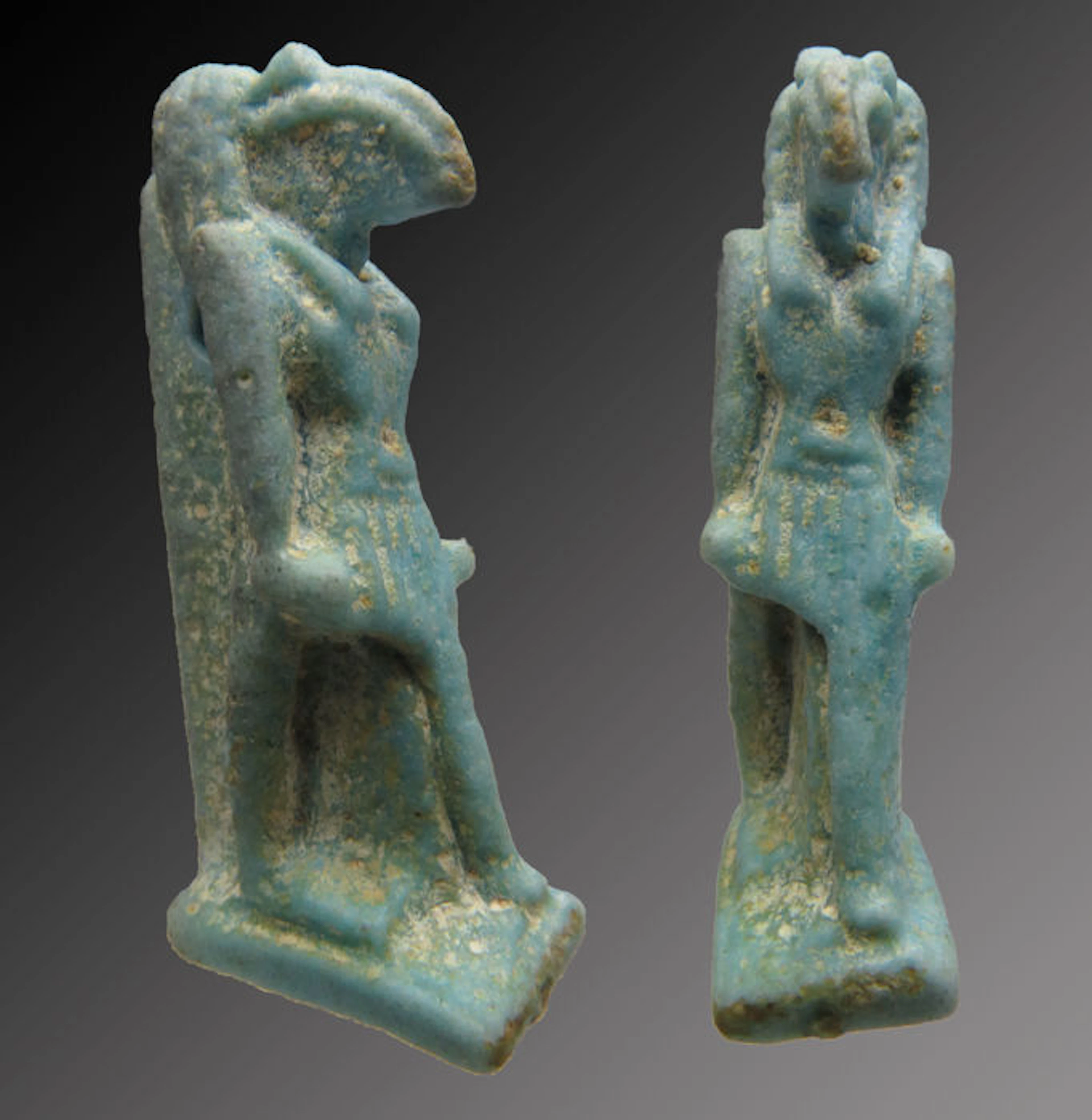 Egyptian faience amulet of the god Thoth - 38 mm