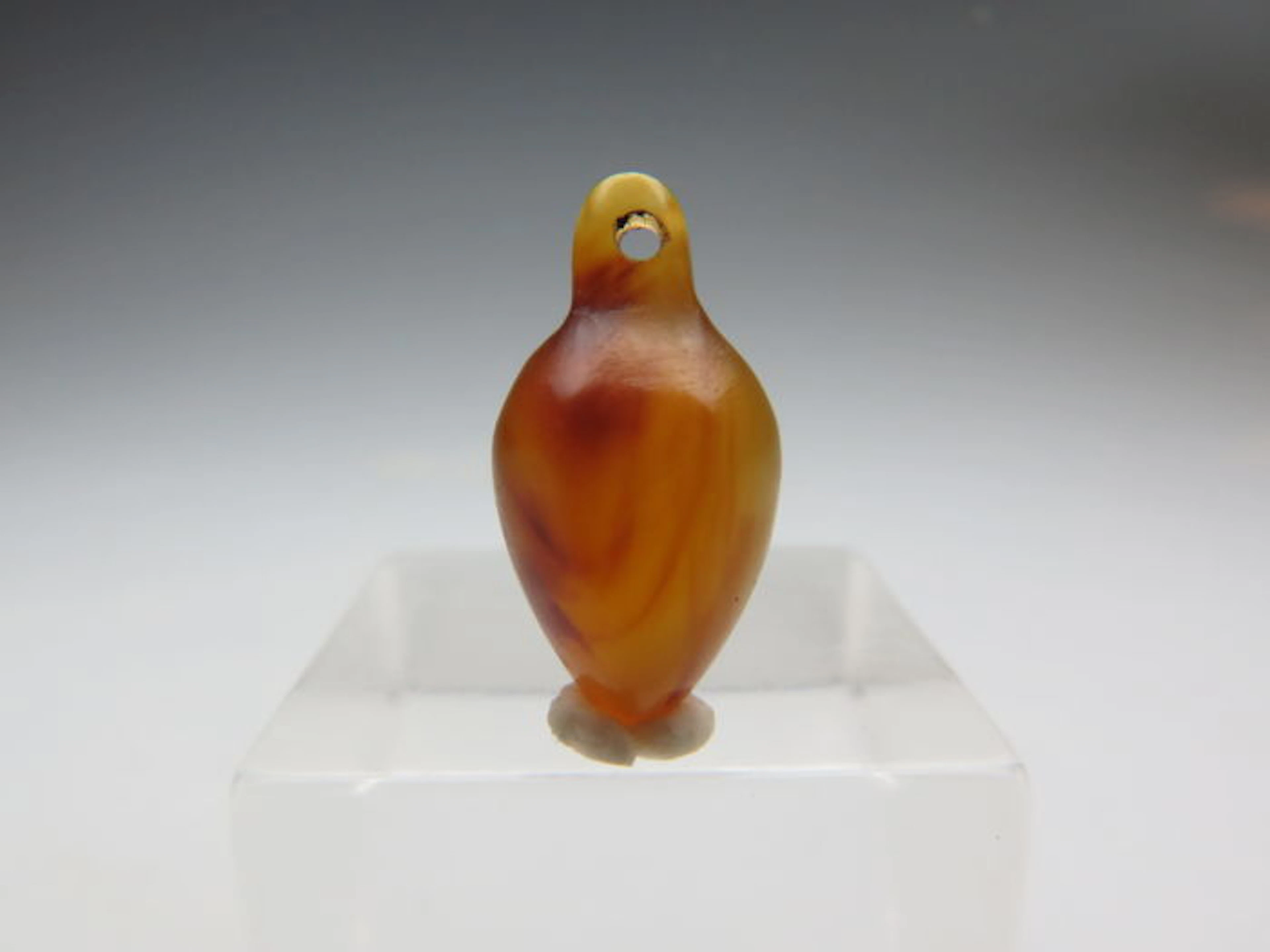 Egyptian amphora amulet of carnelian - 14 mm