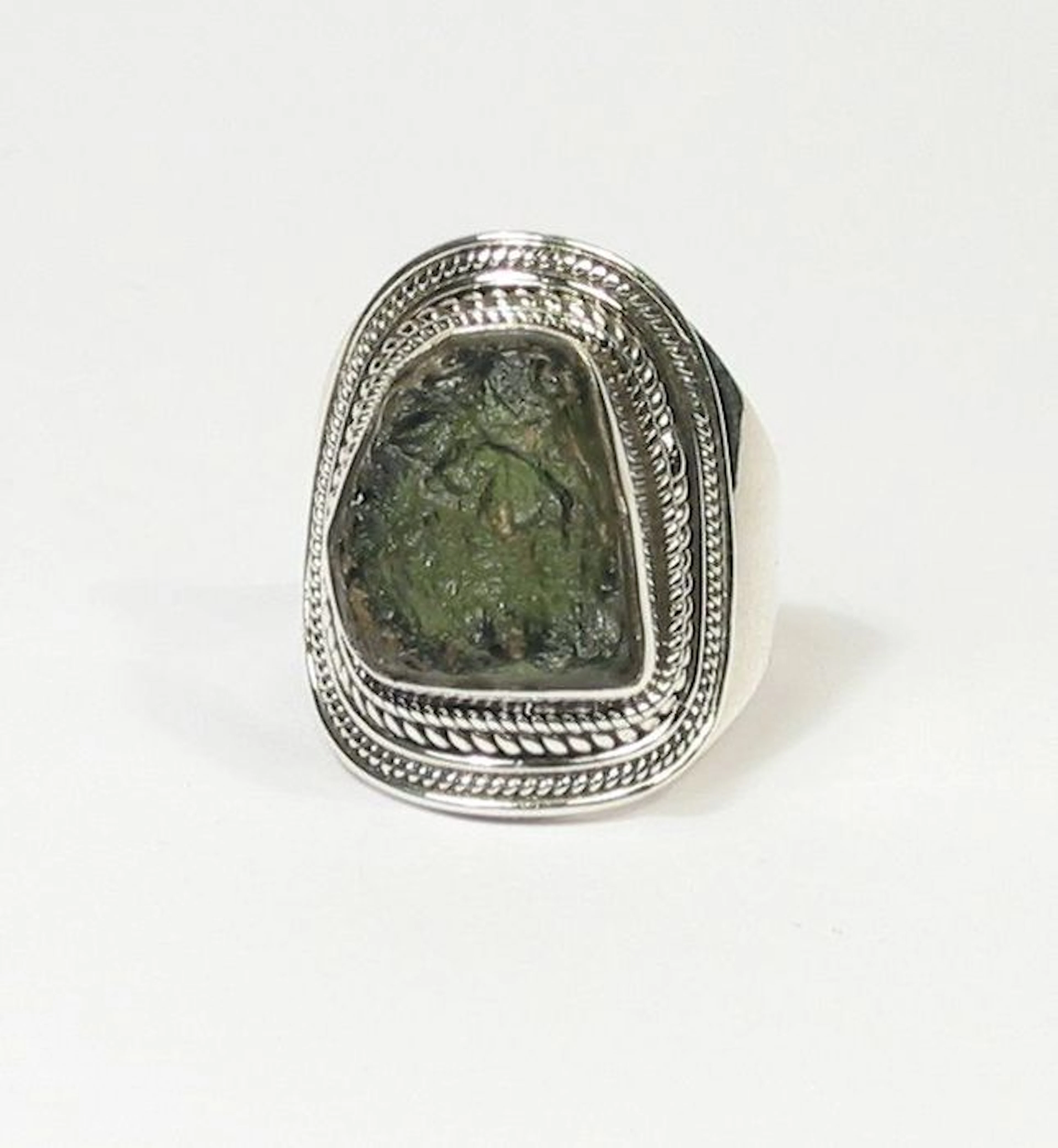 Moldavite Ring - 925 sterling silver - inner diameter 17.2 mm
