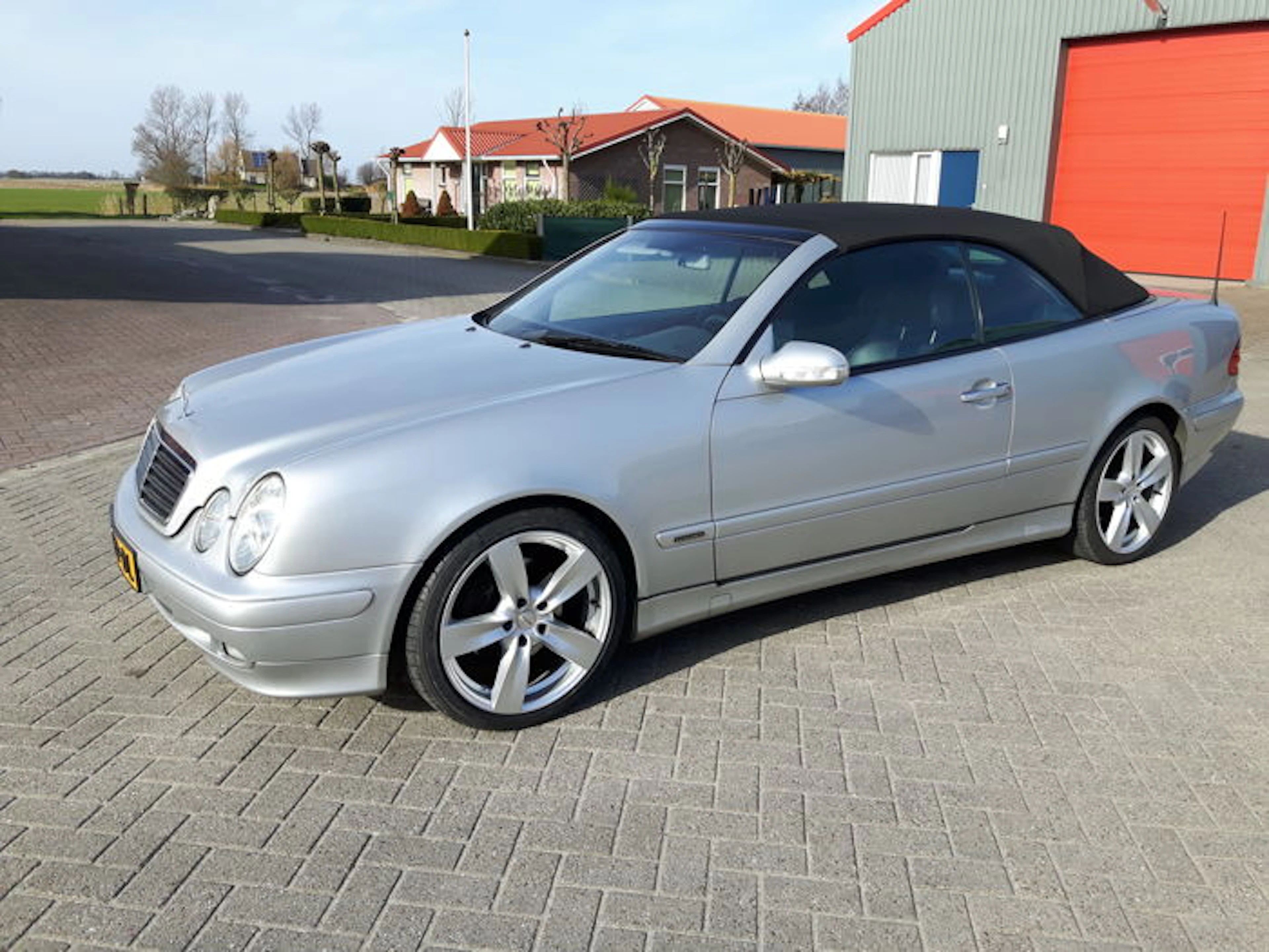 Mercedes-Benz - 230 clk convertible 195 hp - 2000