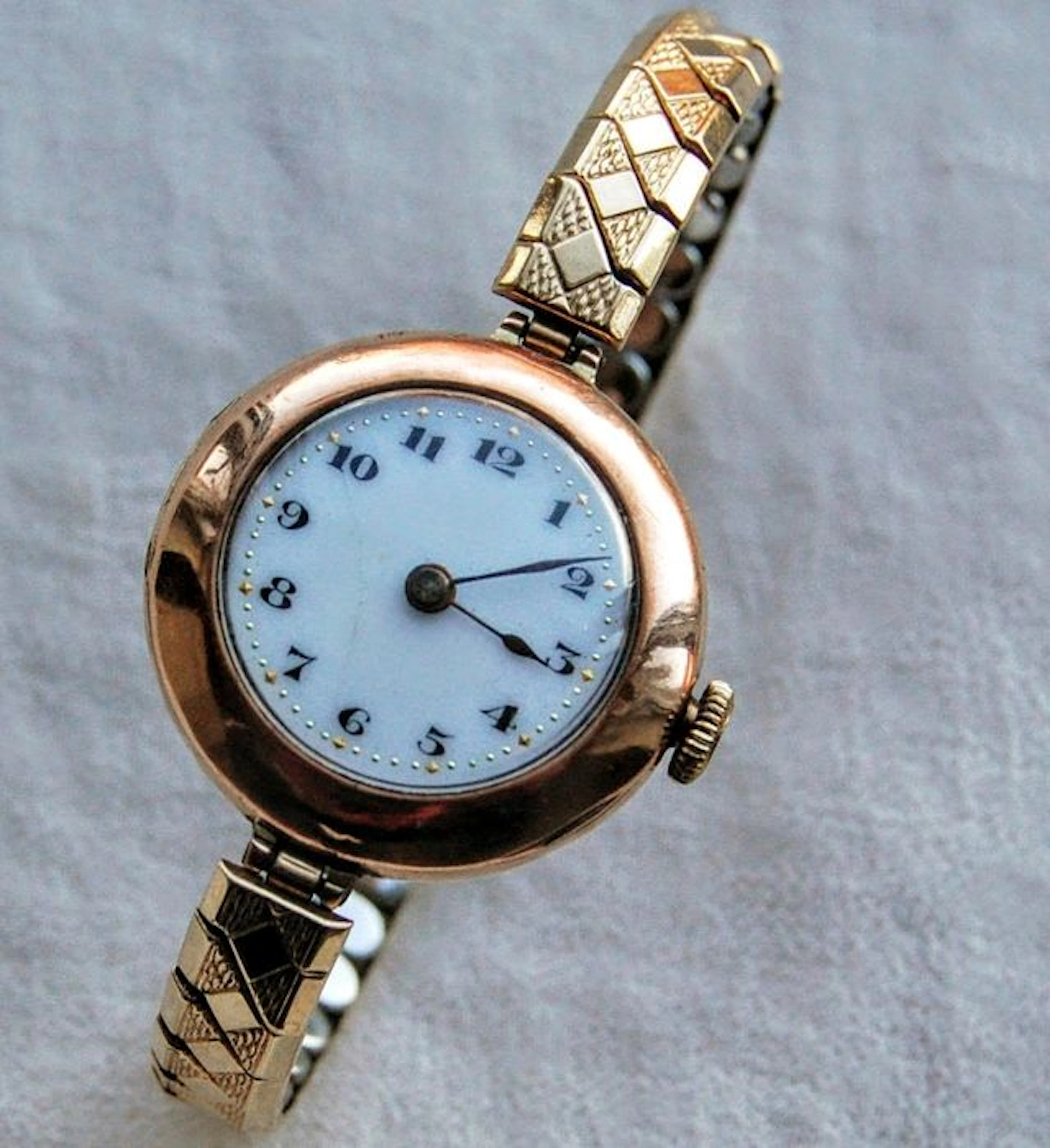 Rolex - Antique 1920's - 375 Solid Yellow Gold
