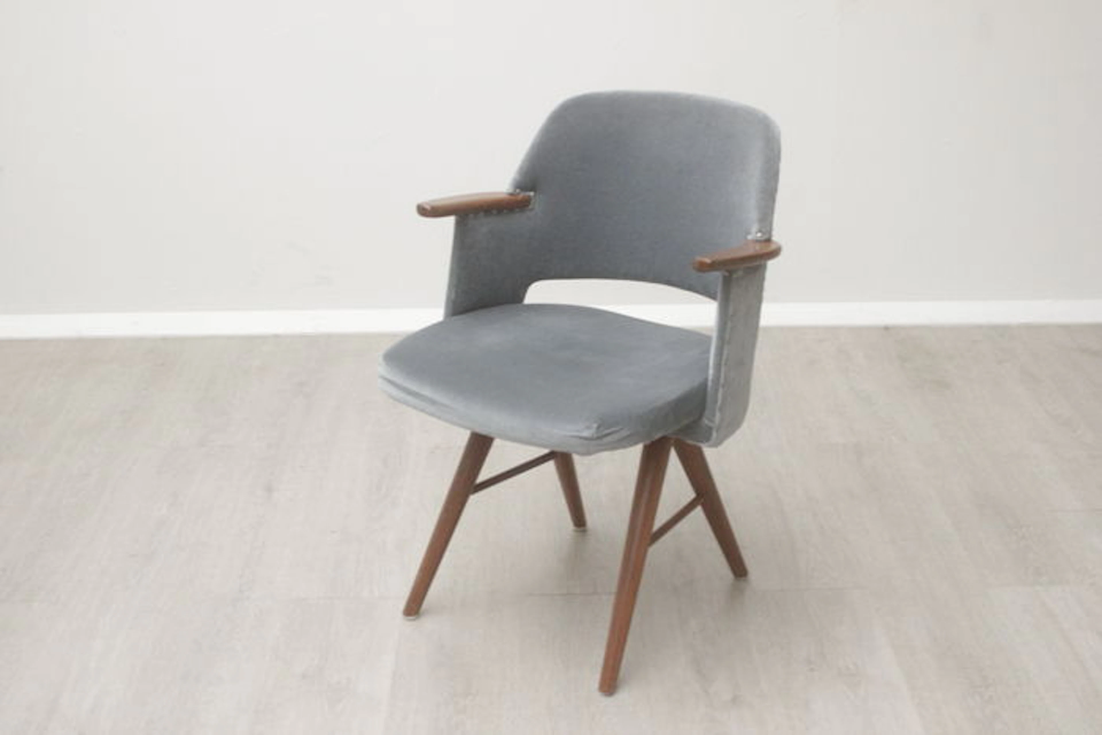 Cees Braakman for Pastoe – armchair, model FE30.