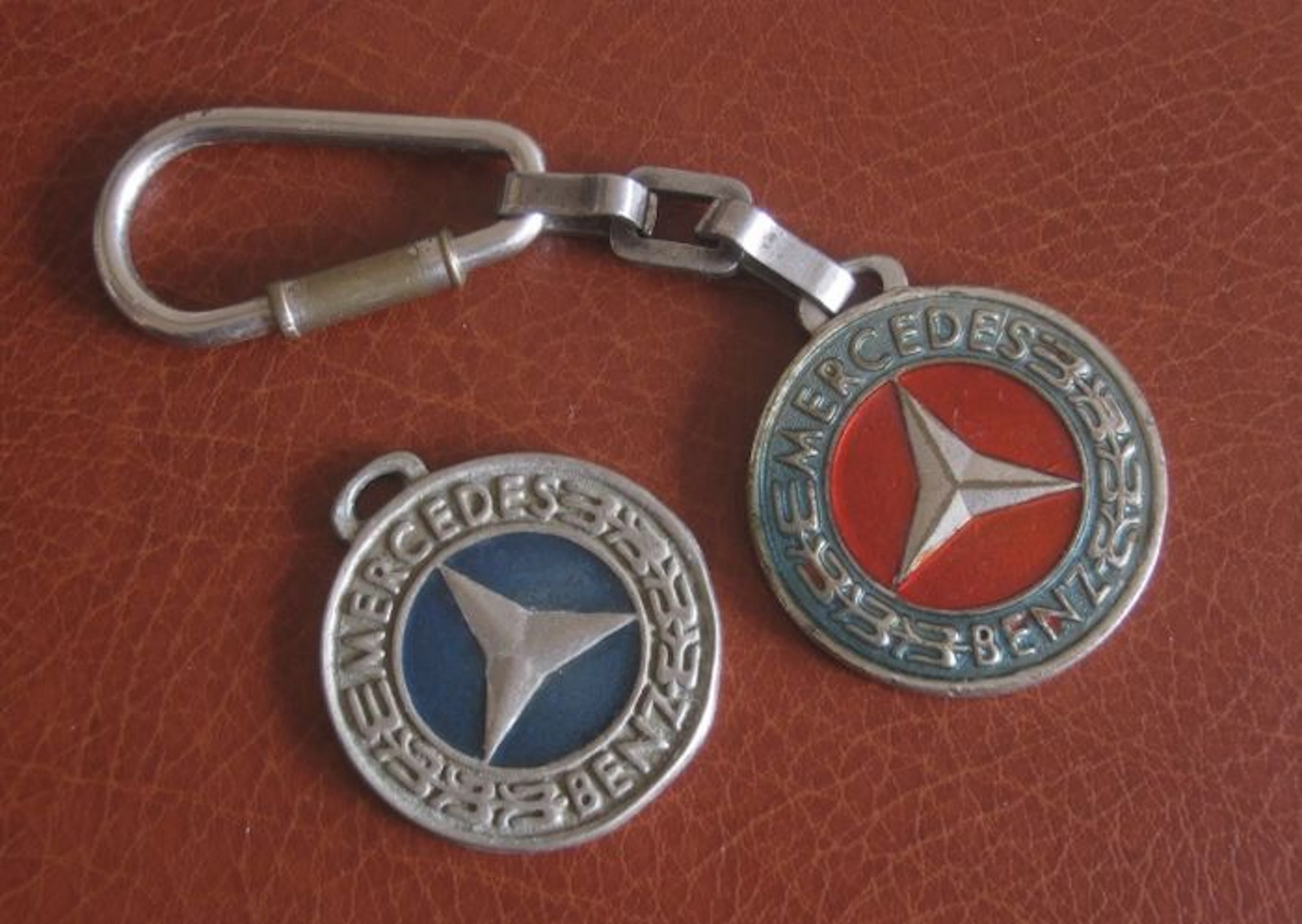 1950’s Classic Mrecedes Benz combined logo keychain enamel emblems