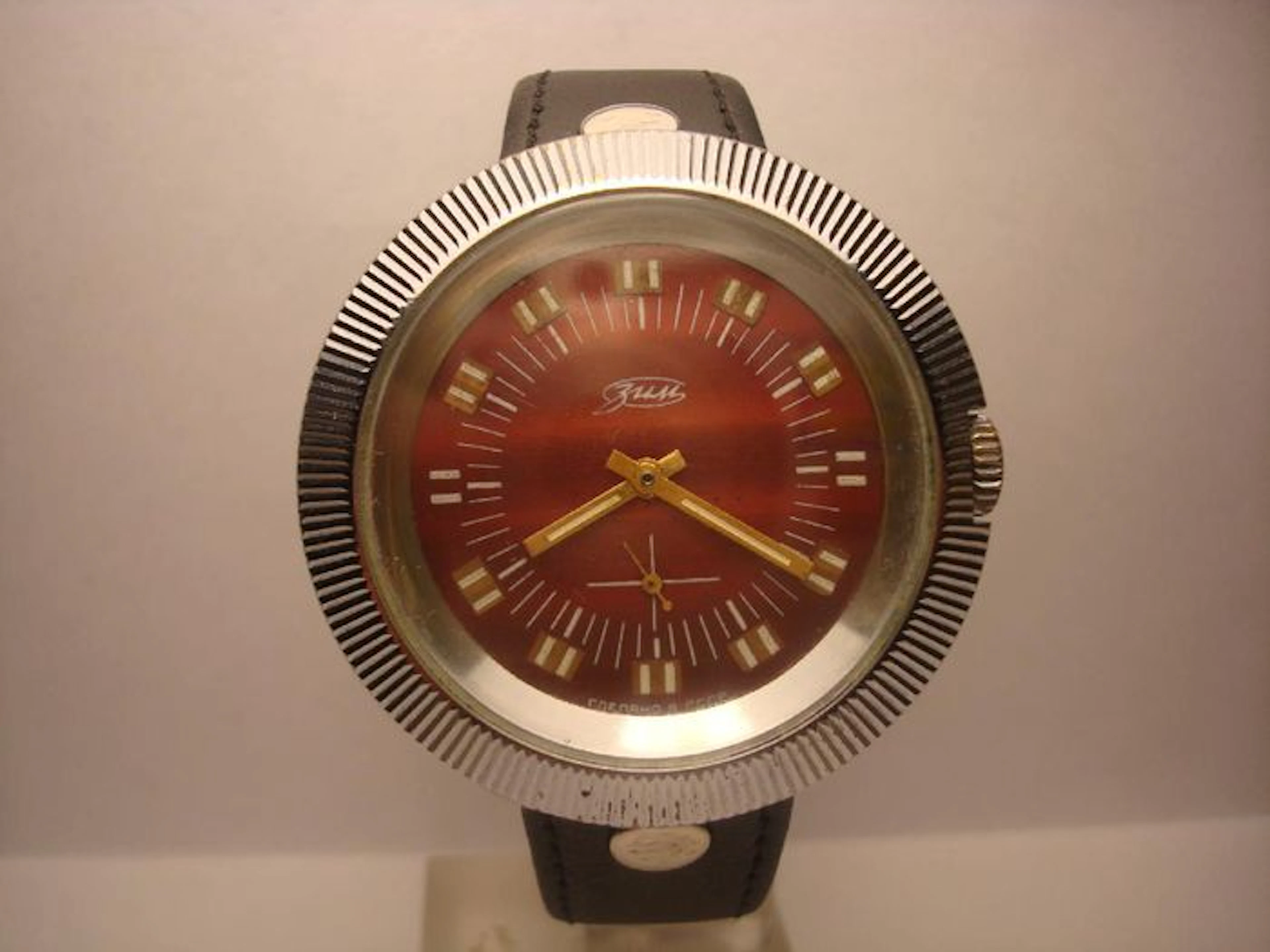 USSR ZiM "Puck" - Men's Wristwatch - 1970s