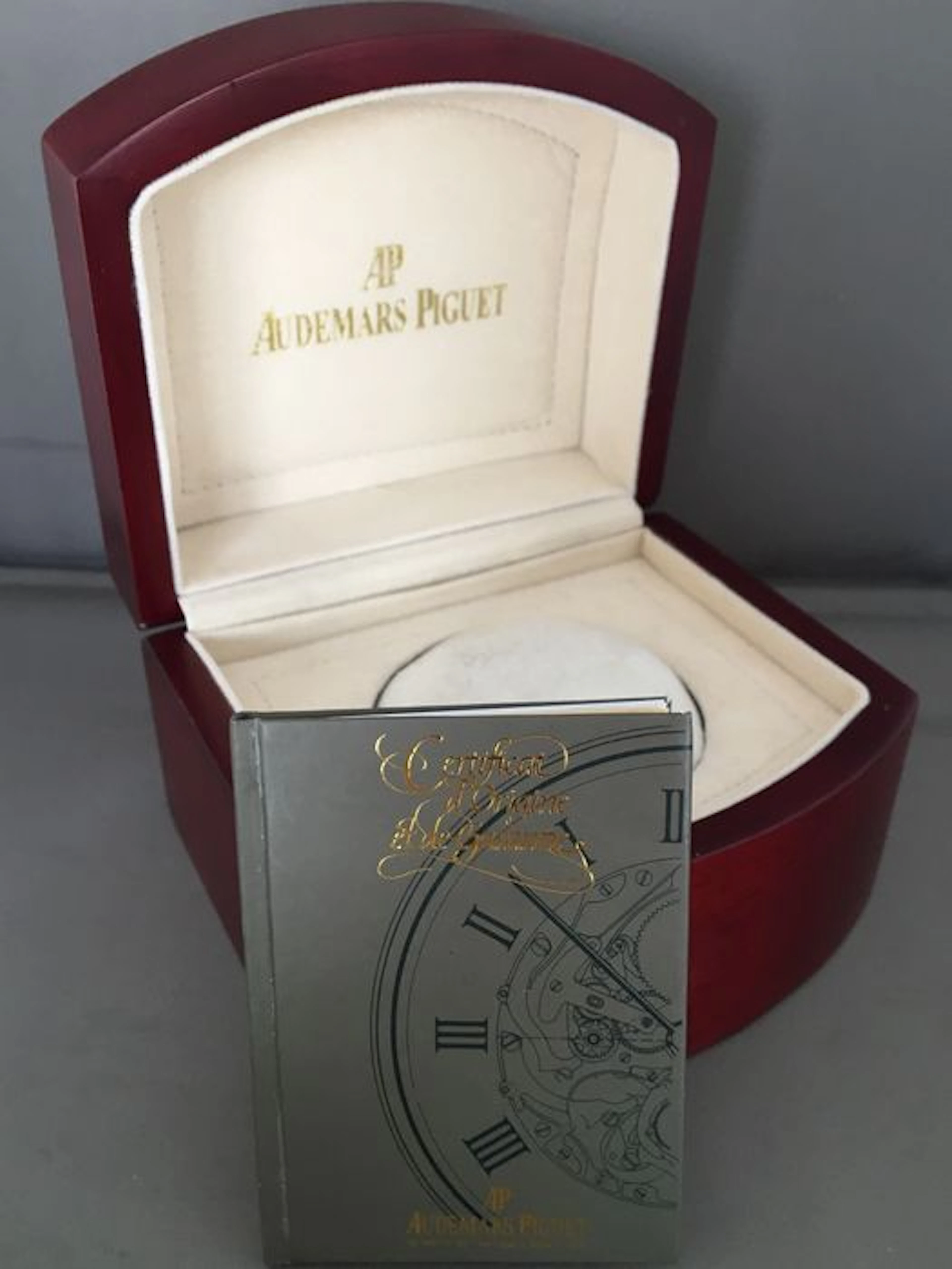 Audemars Piguet box