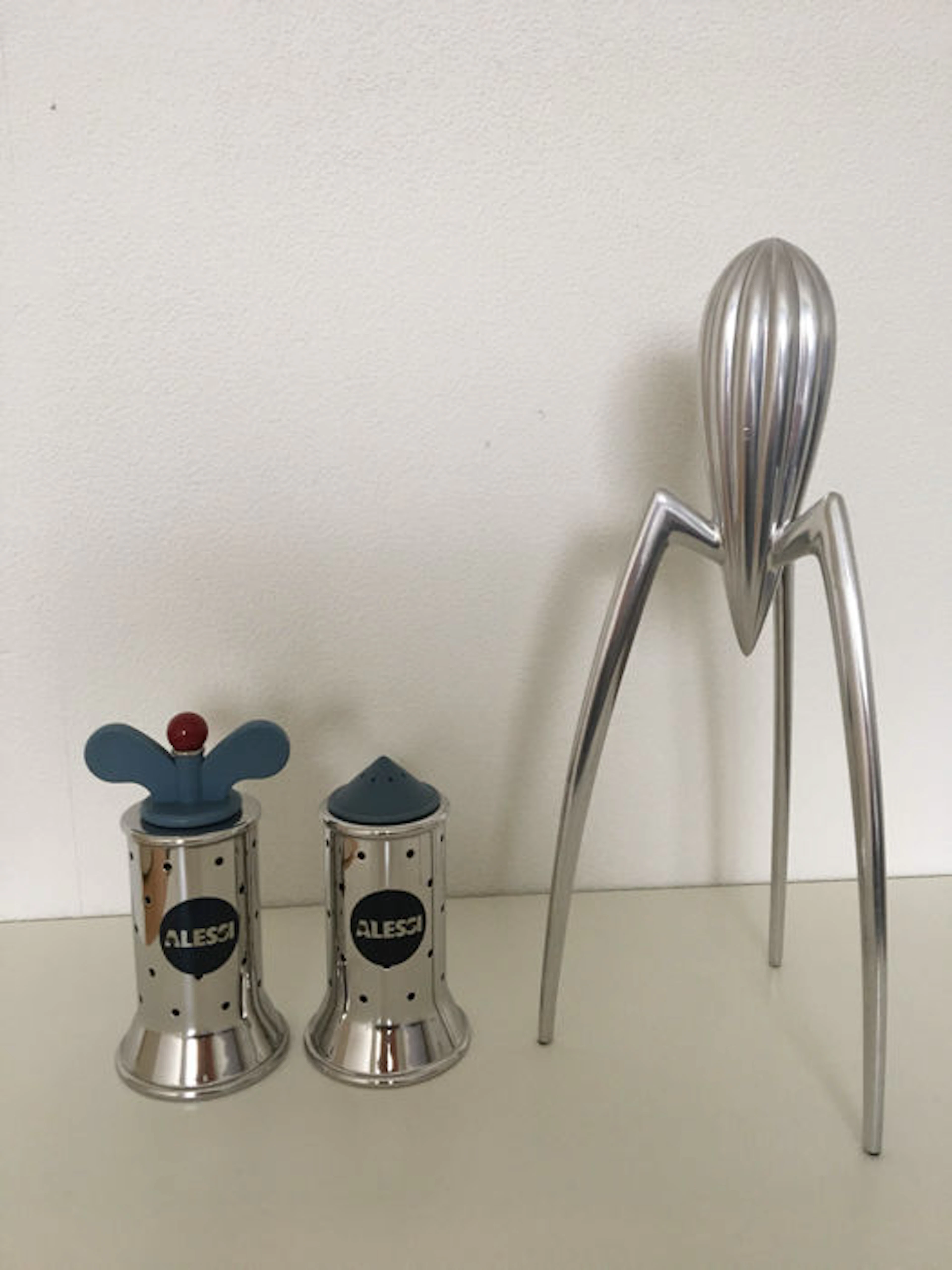 Philippe Starck and Michael Graves, for Alessi-Juicer "Juicy Salif"