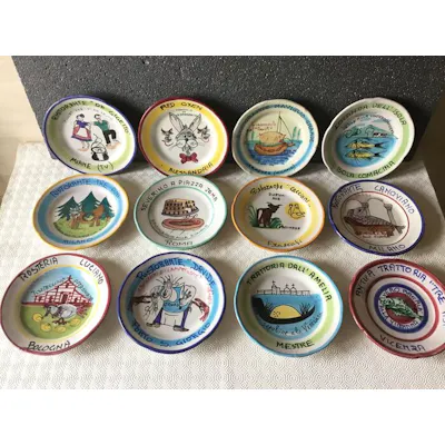 PIATTO AUTOGRILL di BUON RICORDO da DE SIMONE in CERAMICA VINTAGE ANNI PIATTO AUTOGRILL di BUON RICORDO da DE SIMONE in CERAMICA VINTAGE ANNI