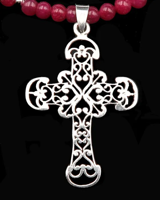 Pendentif Croix Ouvragée En Argent - Occasion, état Comme Neuf, Bijou Fin Et Détaillé