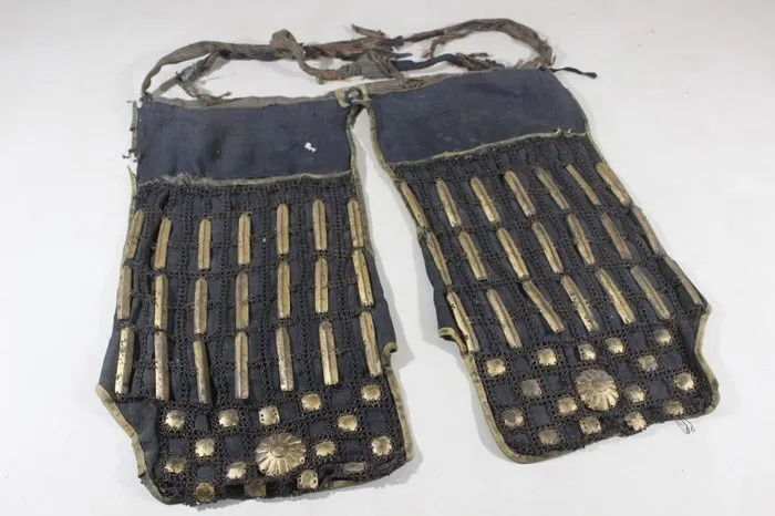 Kote, Yoroi - Forged Iron - GOLD HAIDATE of YOROI (armor... | Barnebys