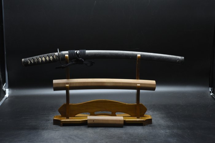 Nihonto Katana In Edo Koshirae And Shirasaya - Tamahagane... | Barnebys