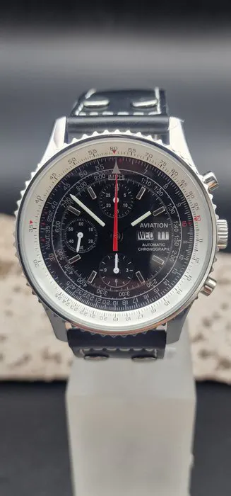 Mouvement Chronographe Automatique ETA Valjoux 7750 - Finition Supérieure, Fabrication Suisse