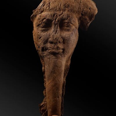 Madera, Mummy Mask. Saita Period (664-525 B.C). 39 cms H.