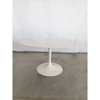 Knoll International - Eero Saarinen - Table (1) - Saarinen - Aluminium, Marble