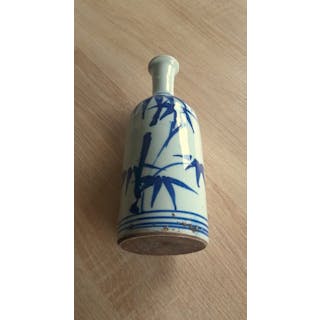 VACKER Vas - Tokkuri (Sake Bottle) - Blå och vit...