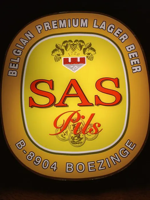 Upplyst skylt - Sas pils - Plast | Barnebys