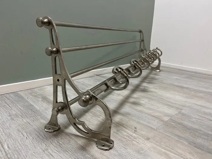 Coat rack - Authentic Train coat rack coat rack - Aluminium | Barnebys