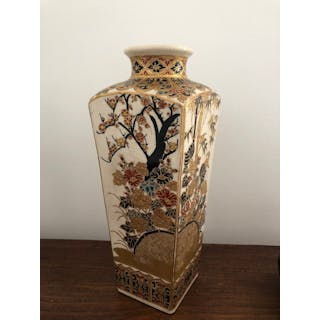 Vase - Céramique - Marked 'Satsuma Gyokuzan' 薩摩玉山 - Japon...