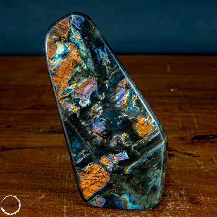Natural Rare Color Polished Labradorite Freeform- 2475.91 g | Barnebys
