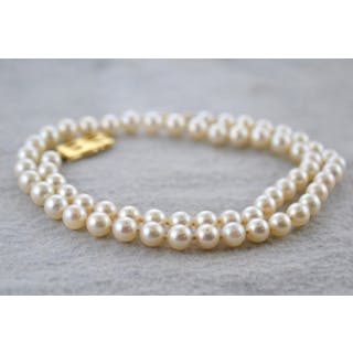 MIKIMOTO 4mm White South Sea Cultured Pearl Necklace in 18K Yellow