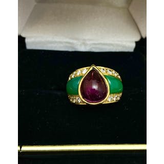 JOAN BOYCE 18K YG Ruby and Chalcedony Unique Ring with Diamonds -