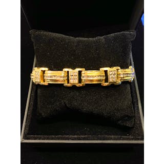 Incredible Solid Yellow Gold Men's Bracelet with 204 Diamonds! - $40K
