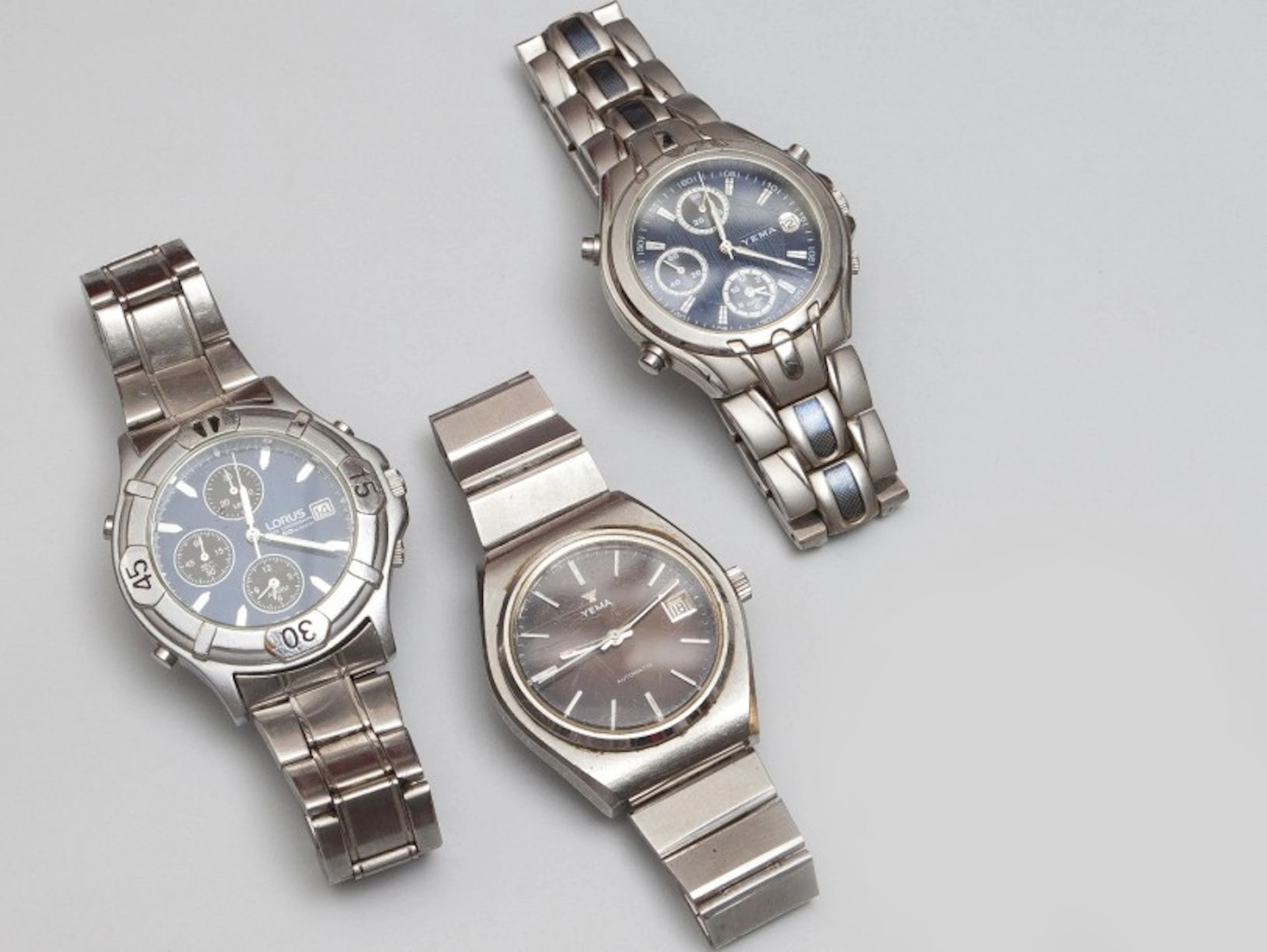 Lot métal: Montre YEMA mouvement automatique