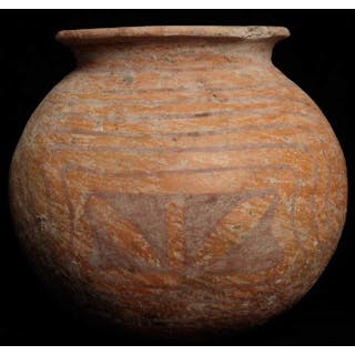 Very rare and beautiful Ban Chieng pot circa 1,000-