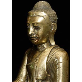 19thC Burmese Mandalay style bronze Buddha. Loss to the