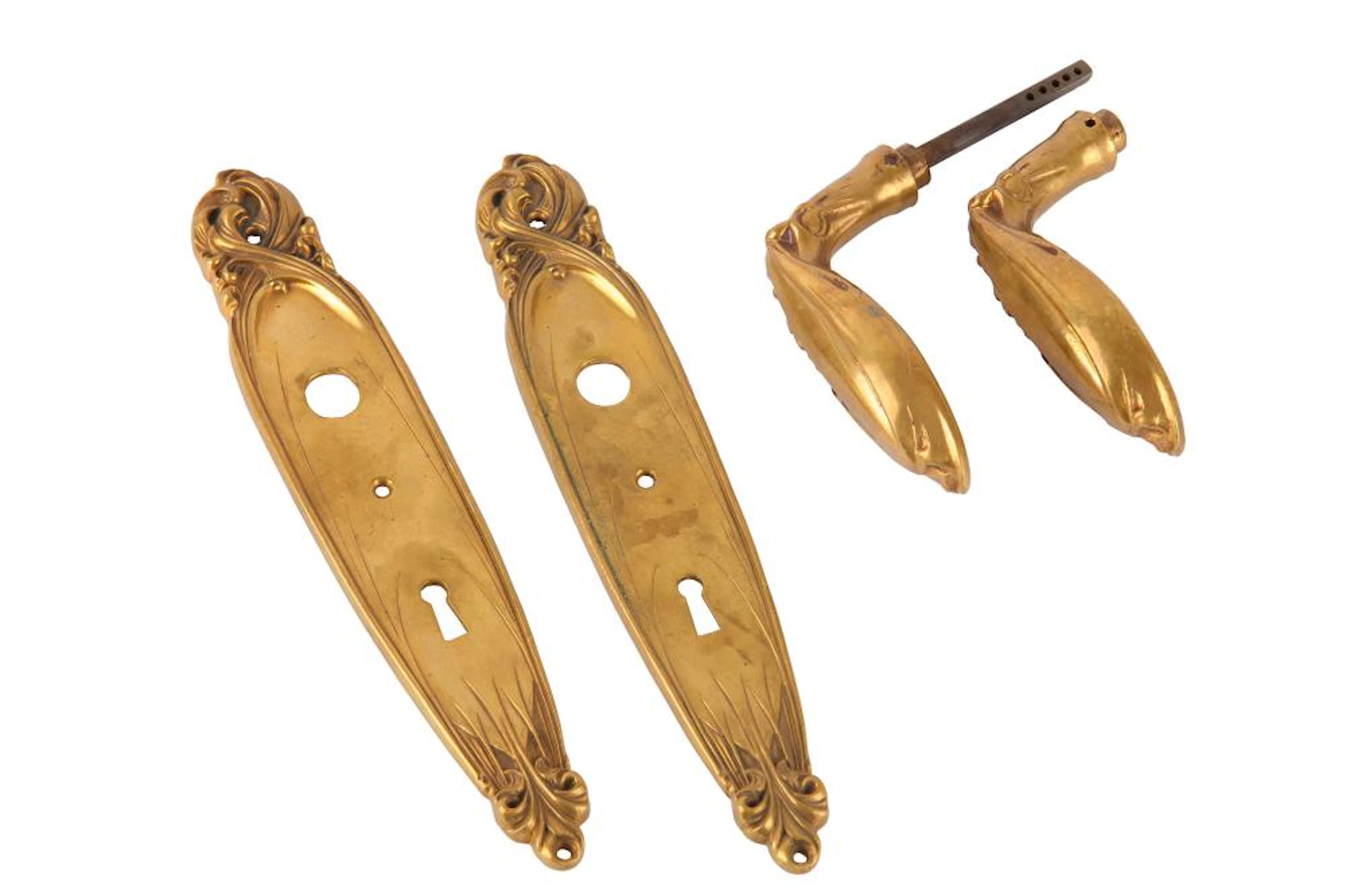 Attributed to Hector Guimard (1867 - 1942) - A pair of...