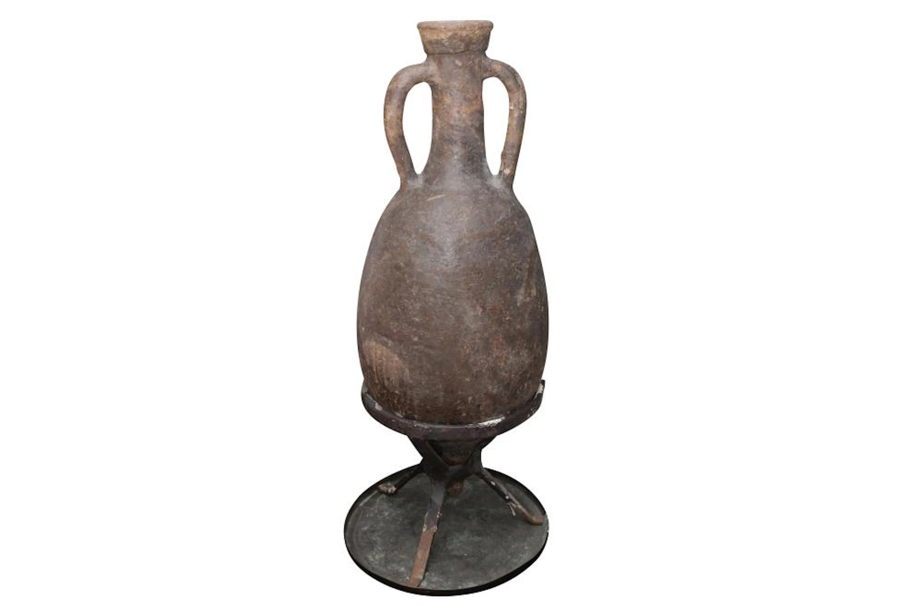 A LARGE POTTERY AMPHORA