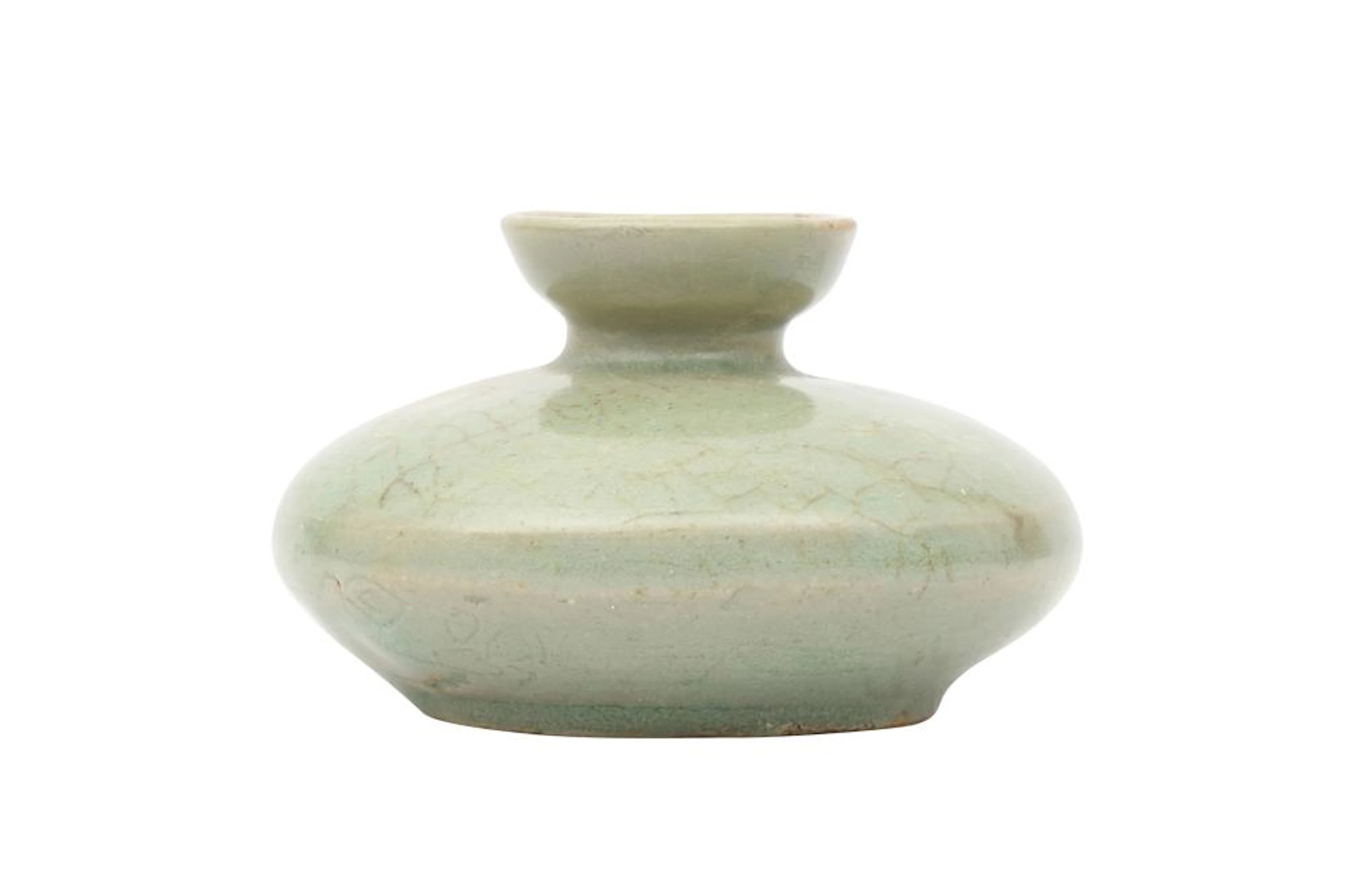A SMALL KOREAN CELADON-GLAZED SANGGAM SLIP-INLAID OIL JAR.