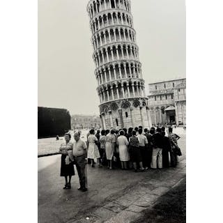 Elliott Erwitt, Piza, Italy, 1976, Limited Editing Of 231