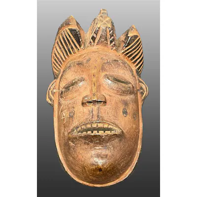 MID CENTURY BAPUNA WOODEN DANCE MASK / GABON | Barnebys