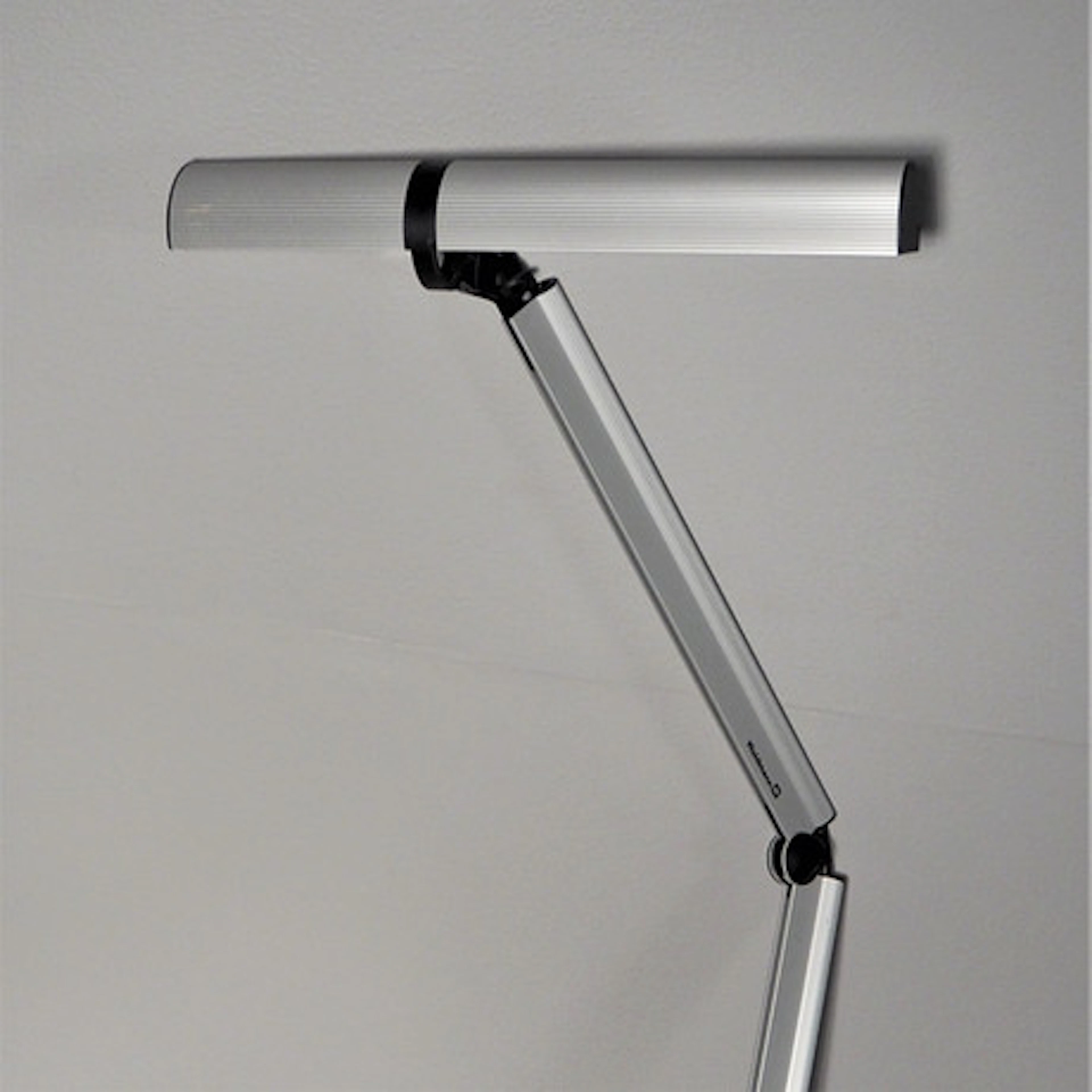 SKRIVBORDSLAMPA, Waldmann.