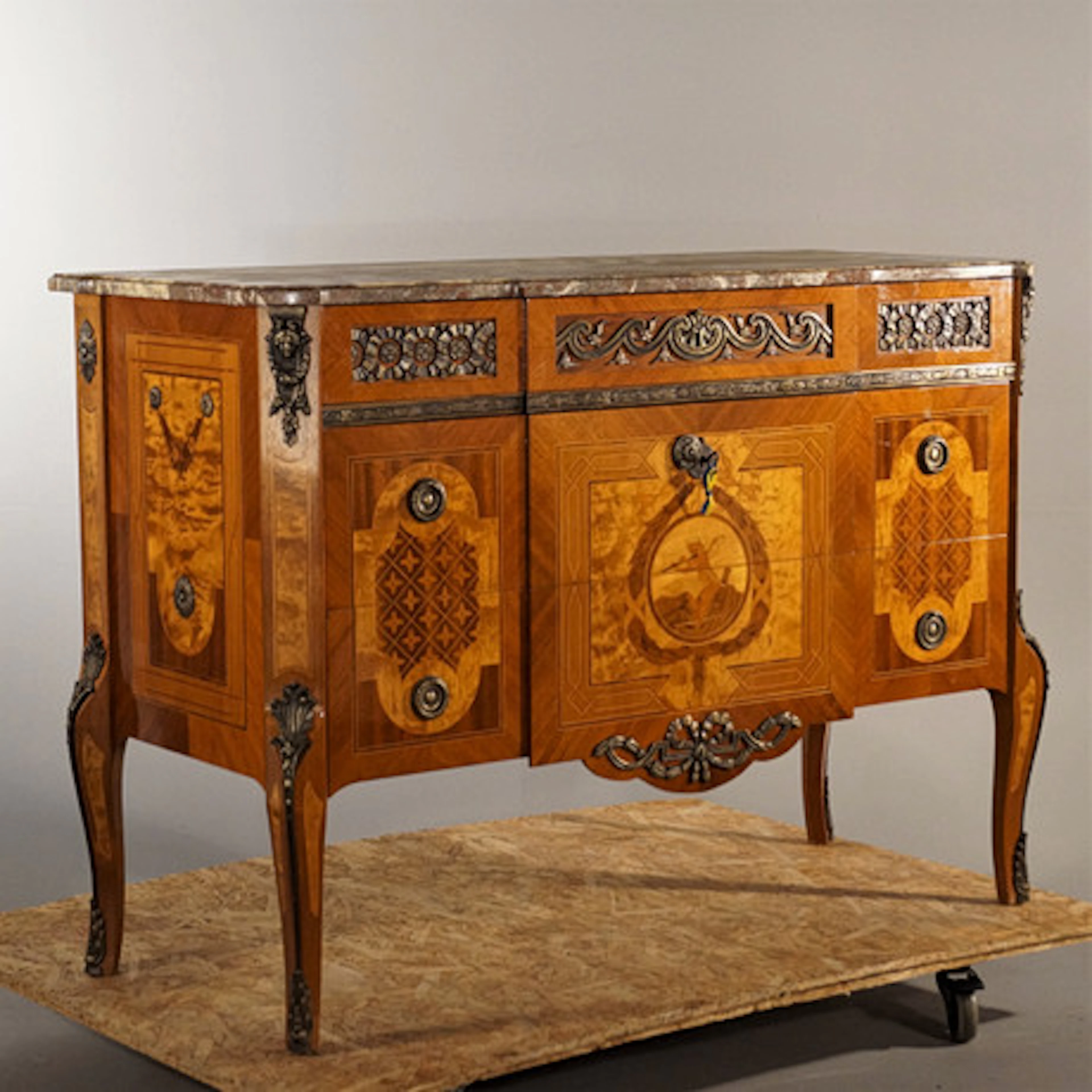 STILBYRÅ, 3 lådor, marmorskiva, 1900-tal.