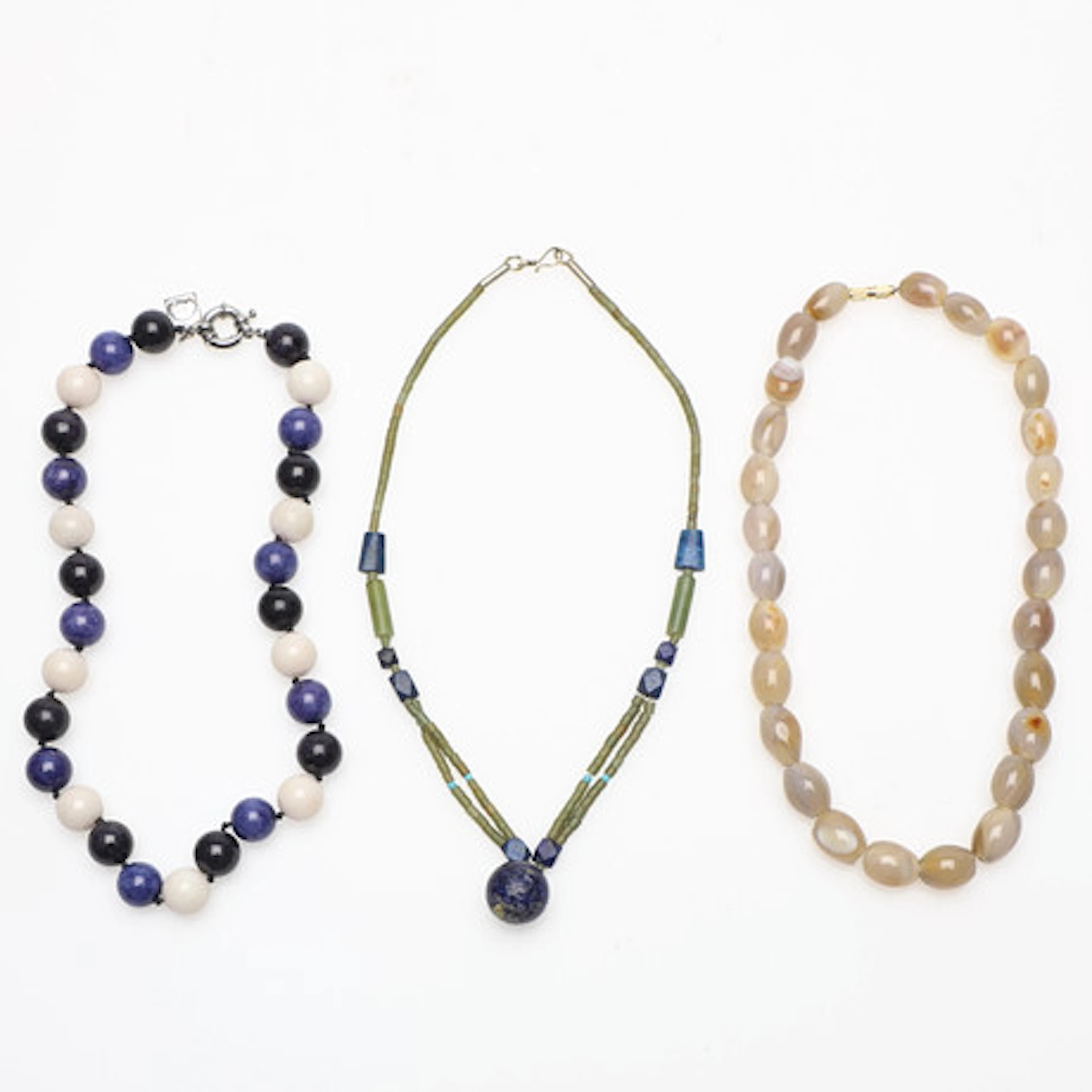 COLLIER, 3 st, halvädelstenar.