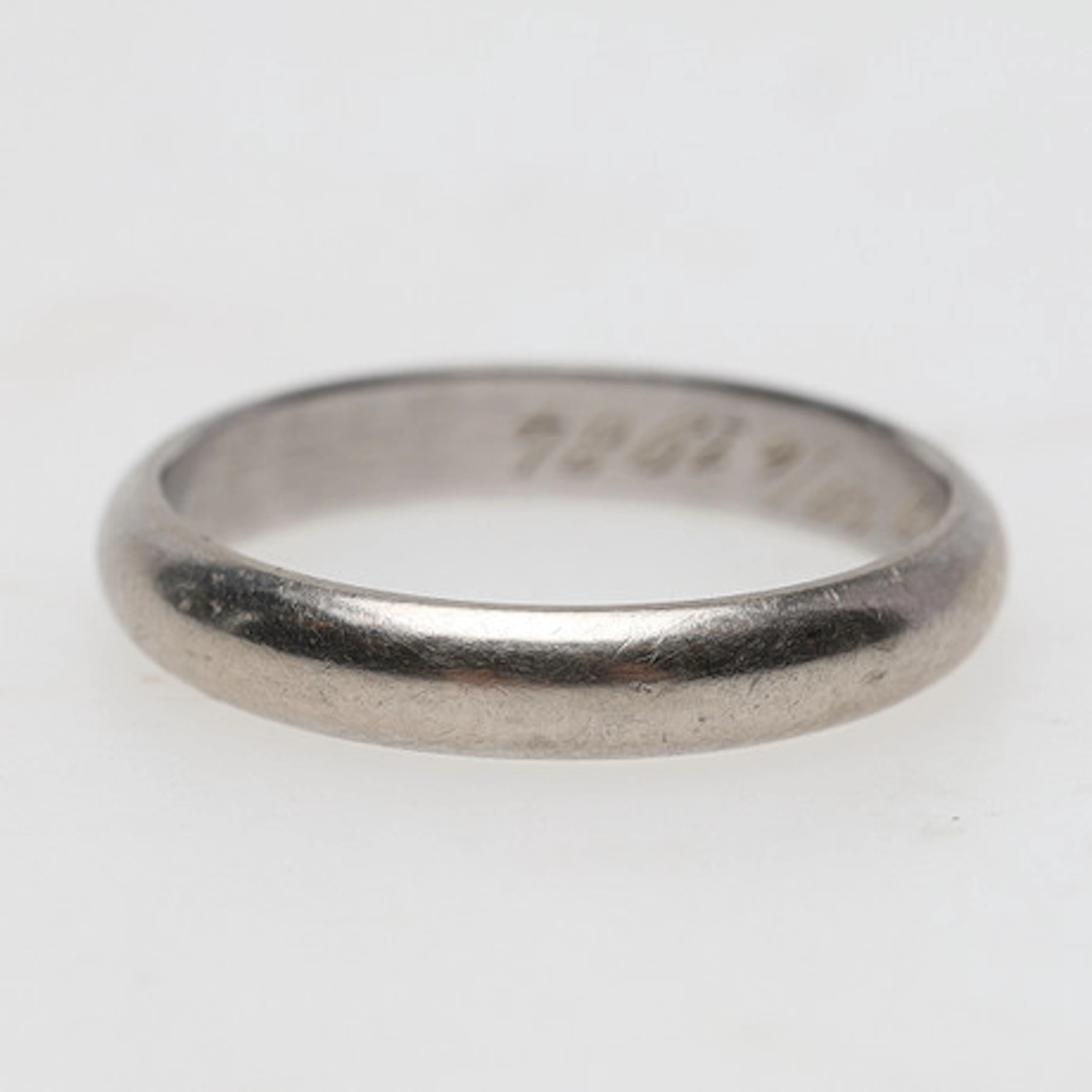 ALLIANSRING, 18k vitguld.