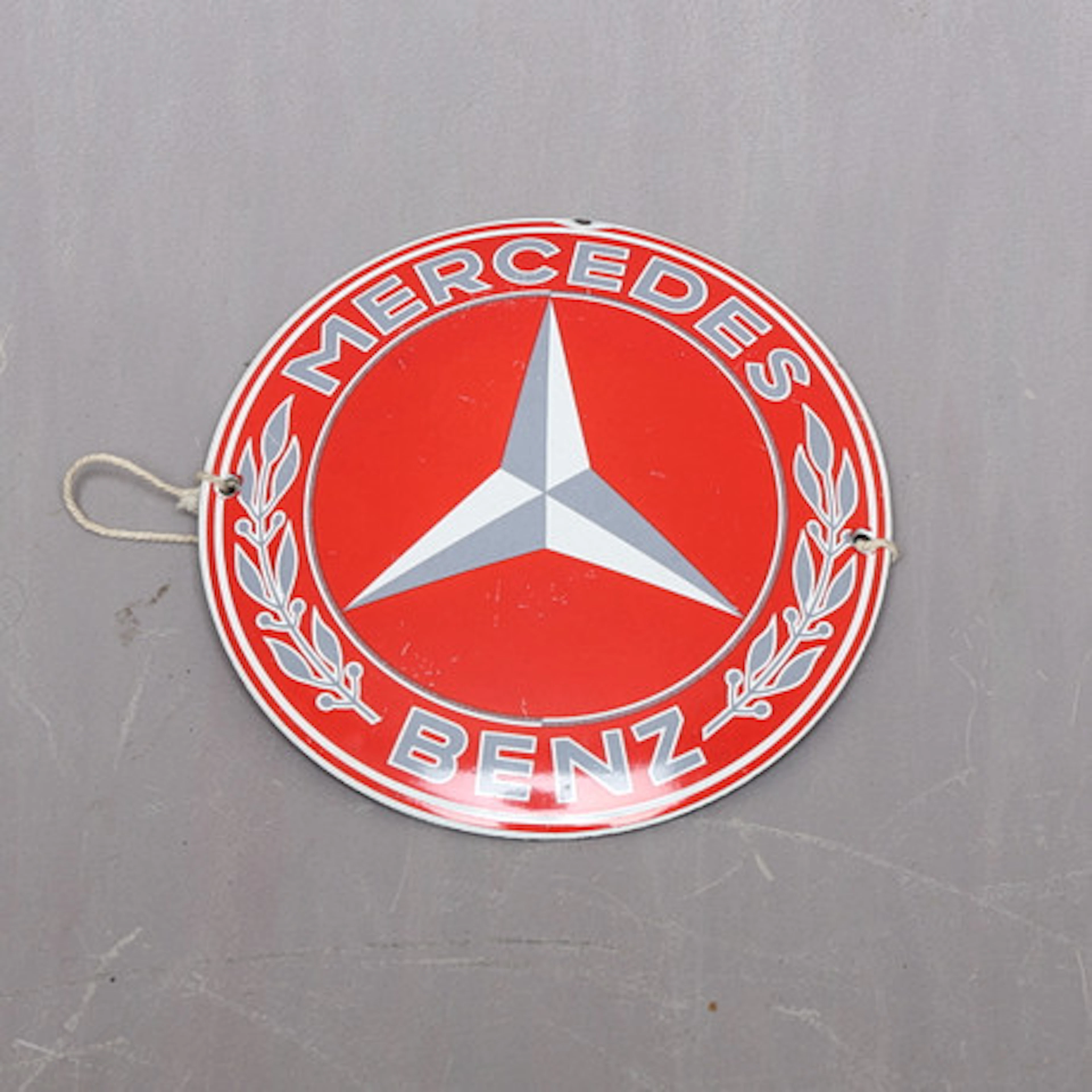 Mercedes-Benz, plakett, metall.