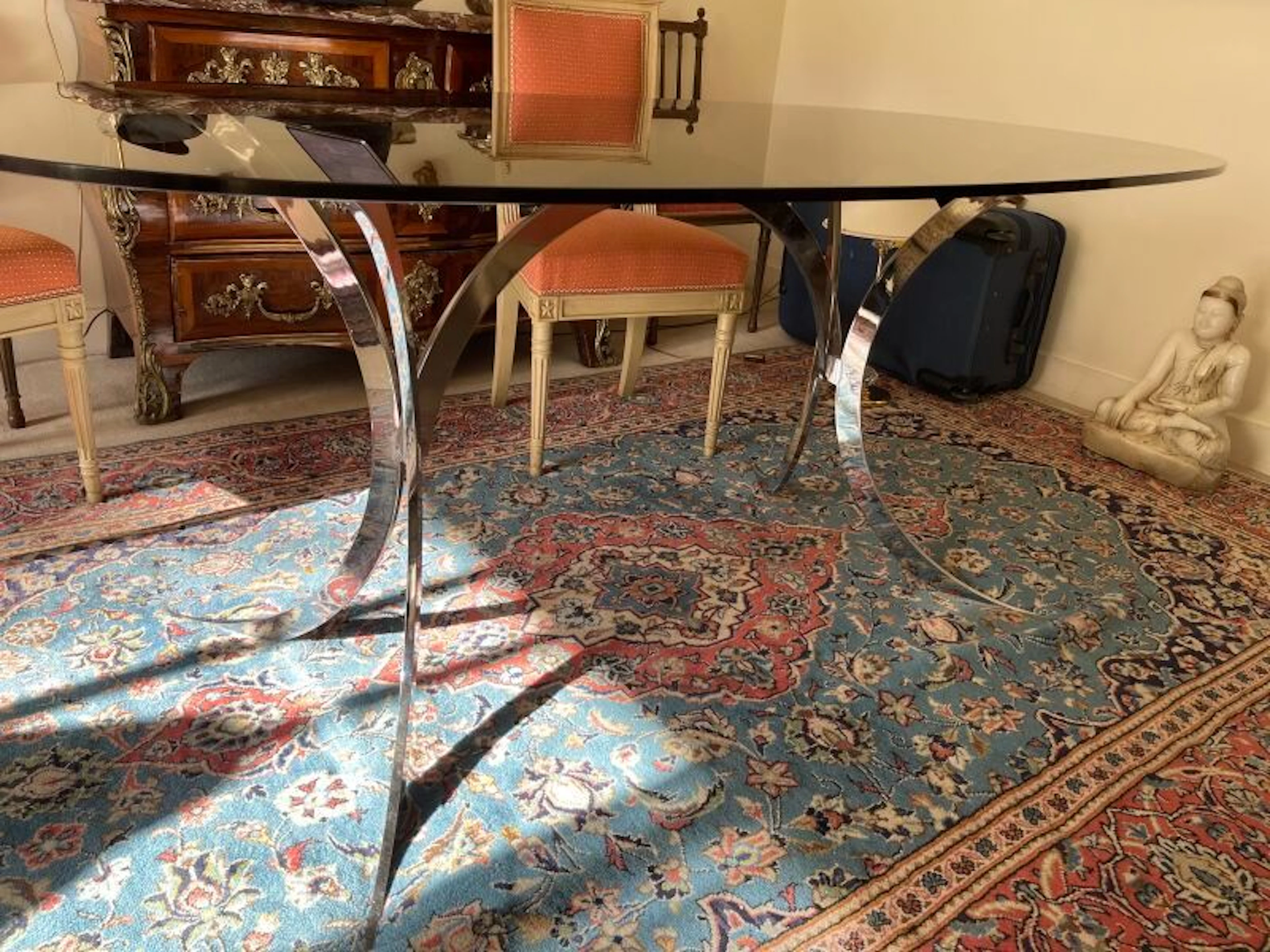 In the taste of Osvaldo Borsani Design dining... - Lot 328 - Kâ-Mondo