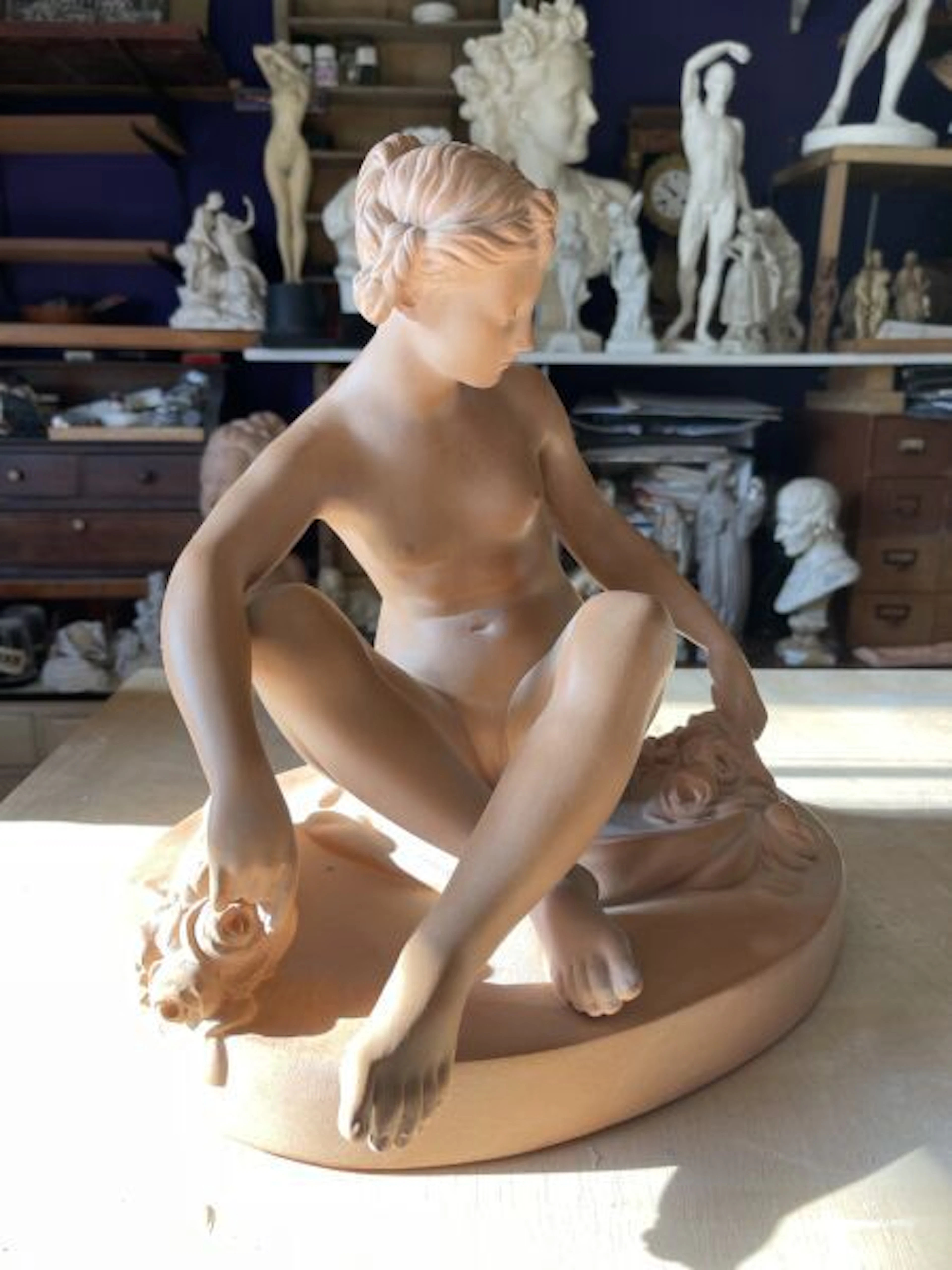 After Étienne-Maurice FALCONET ? Venus with... - Lot 230 - Kâ-Mondo