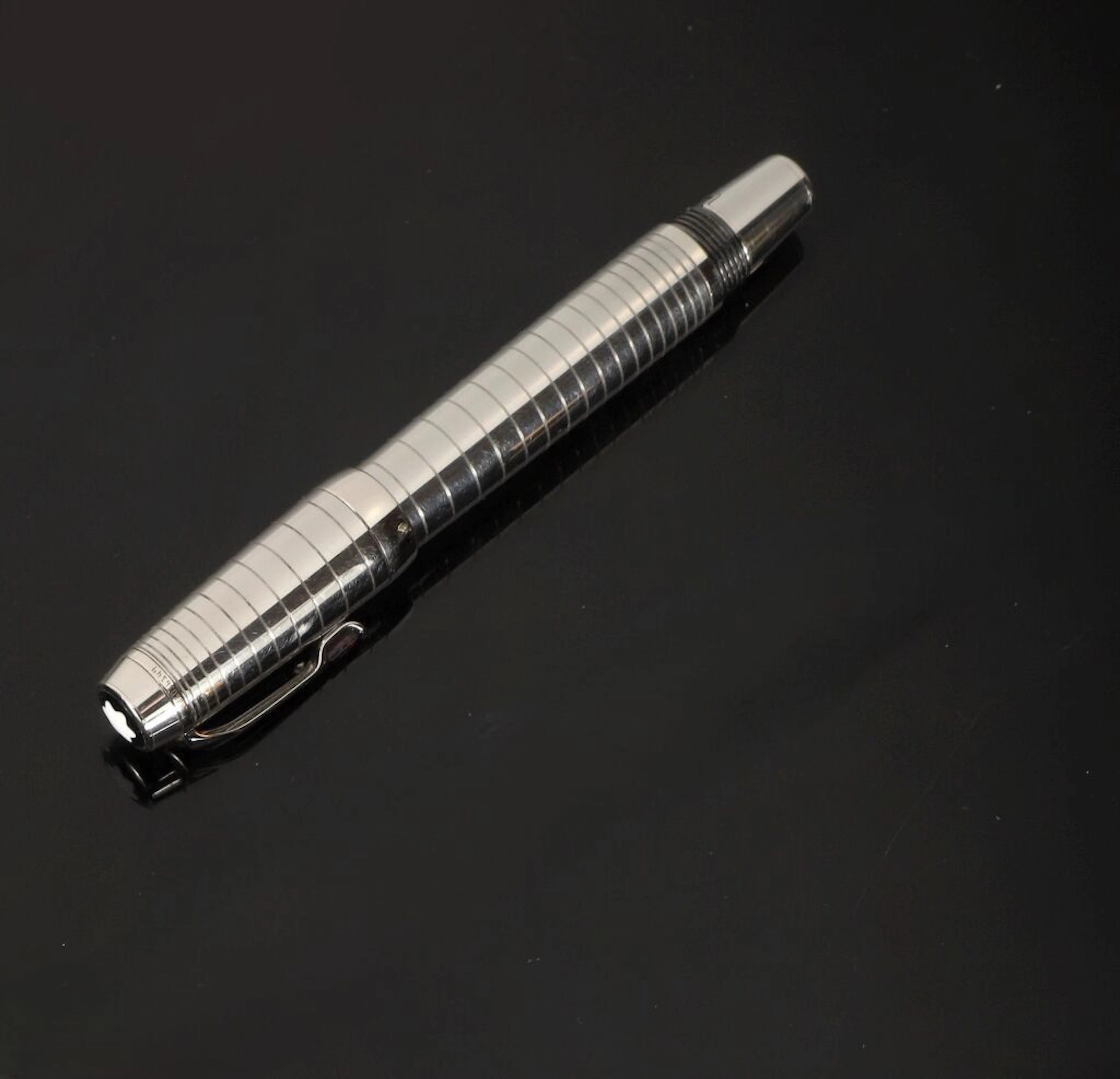 * MONTBLANC, Bohème. Retractable fountain... - Lot 55 - Kâ-Mondo