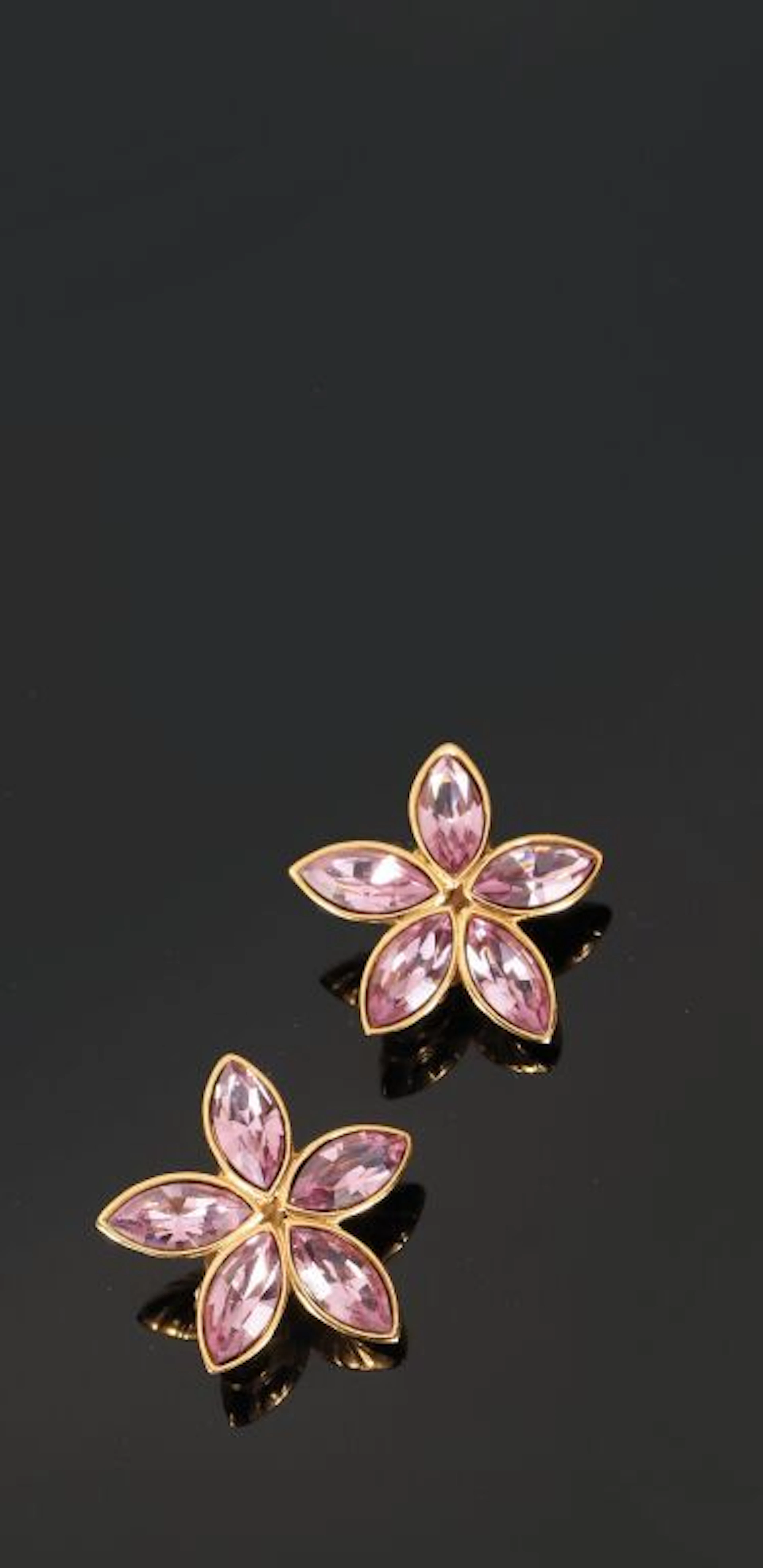 YVES SAINT-LAURENT by Robert GOOSSENS. Pair... - Lot 81 - Kâ-Mondo