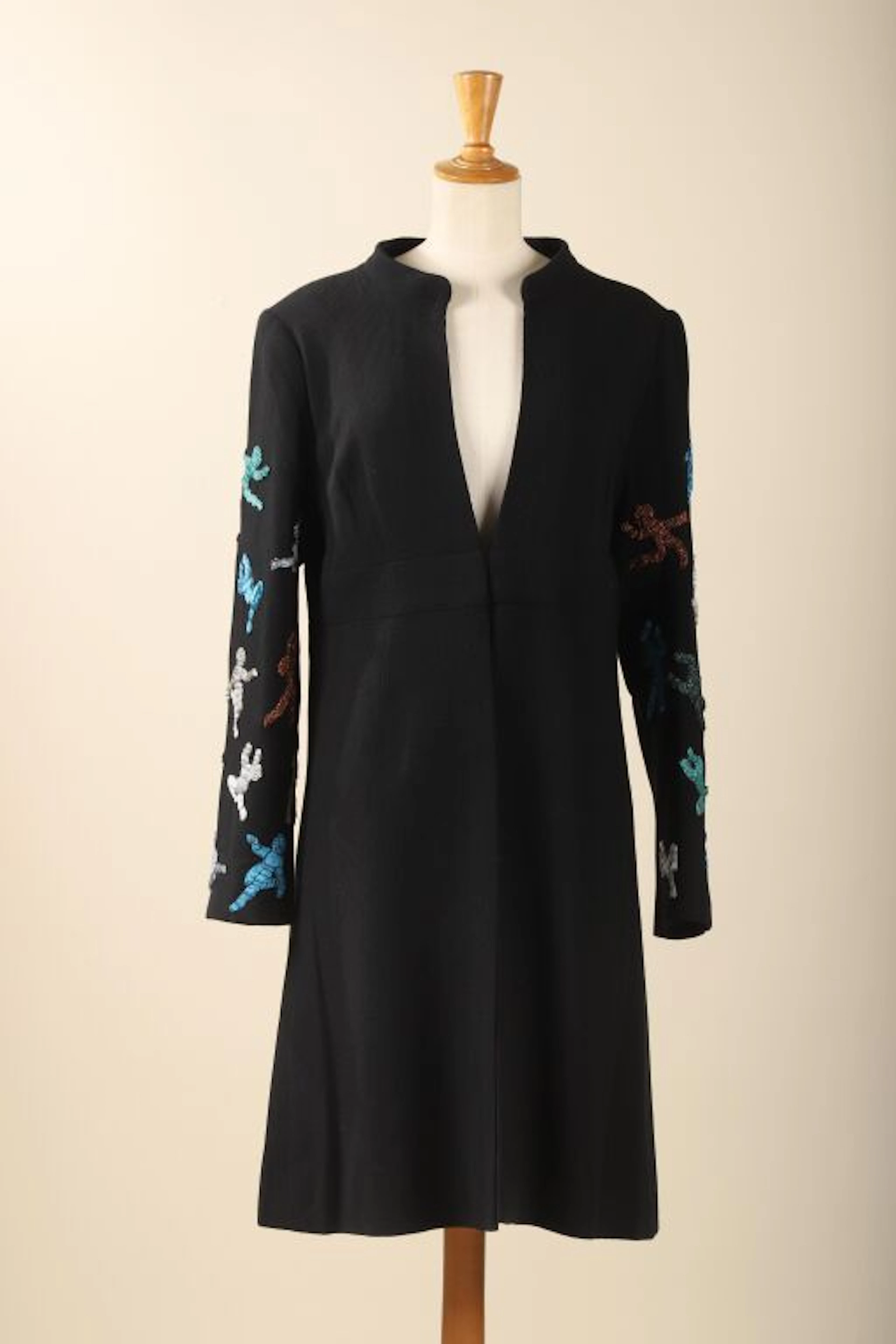 STÉPHANE MAHÉAS. Long haute couture evening... - Lot 133 - Kâ-Mondo