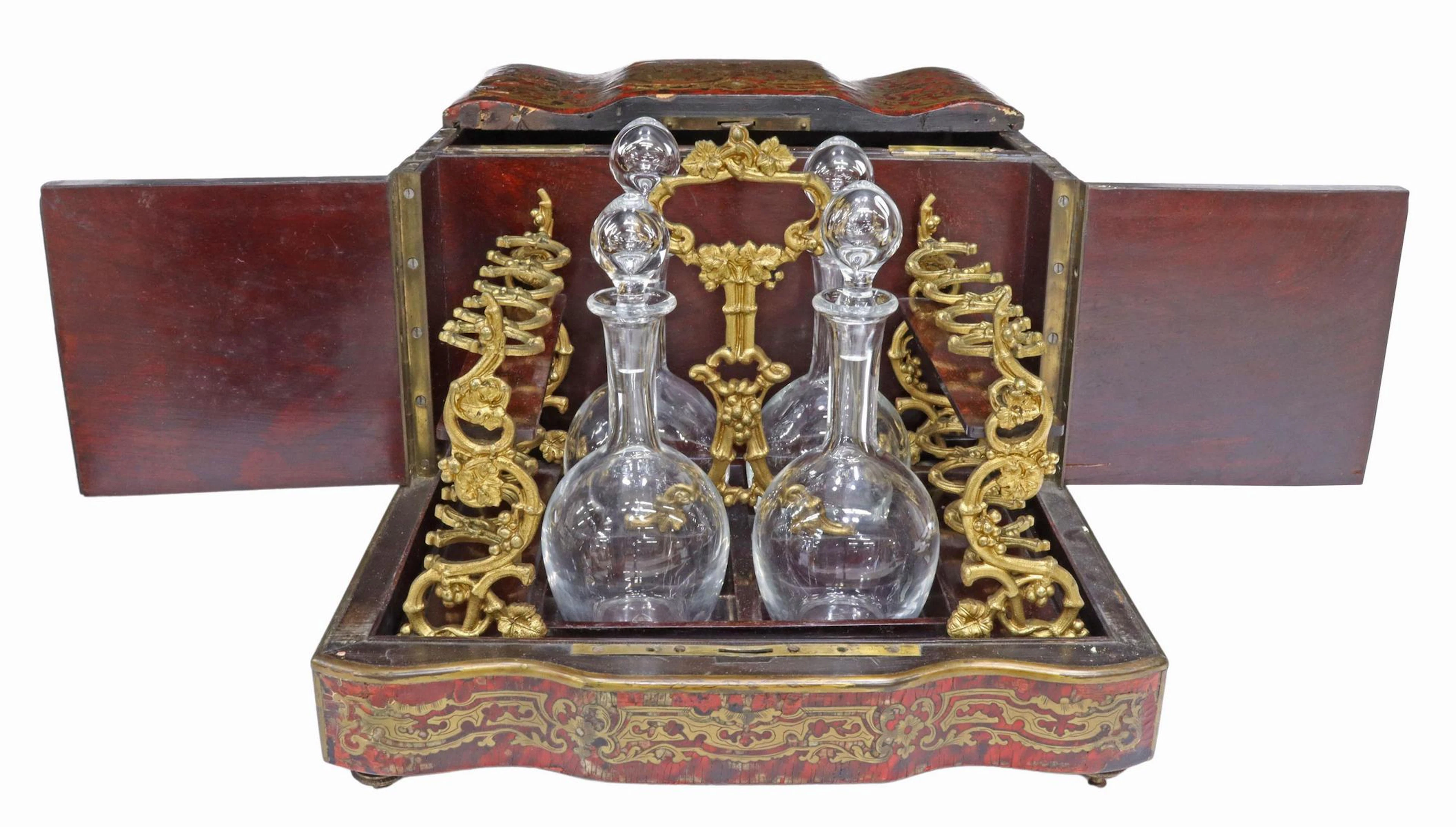 APOLEON III BOULLE CAVE A LIQUOR BACCARAT SET