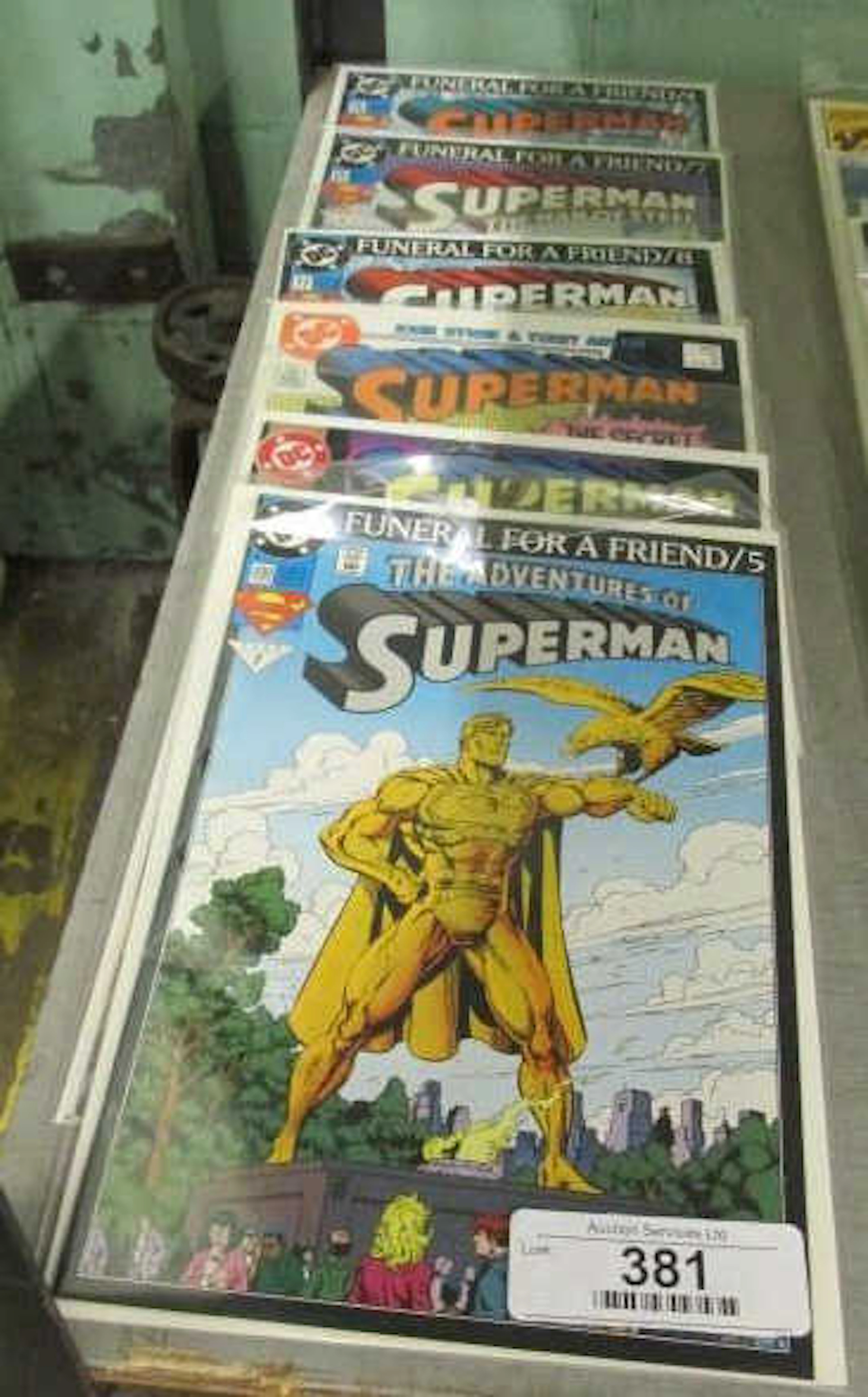 Super Man Comics