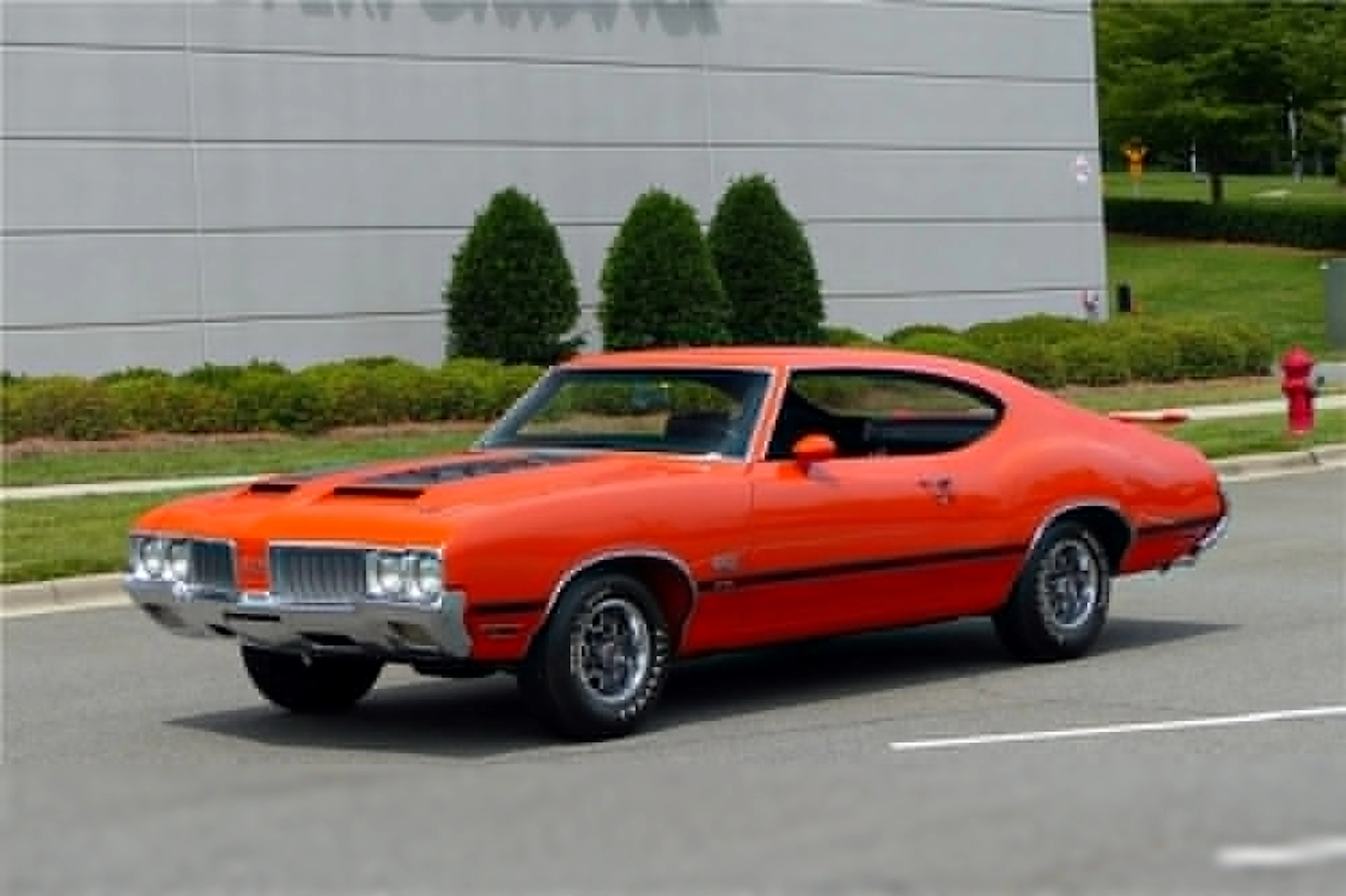 1970 OLDSMOBILE 442 W30 HOLIDAY COUPE