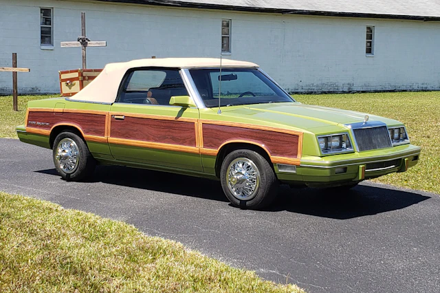 1983 CHRYSLER LEBARON CUSTOM CONVERTIBLE